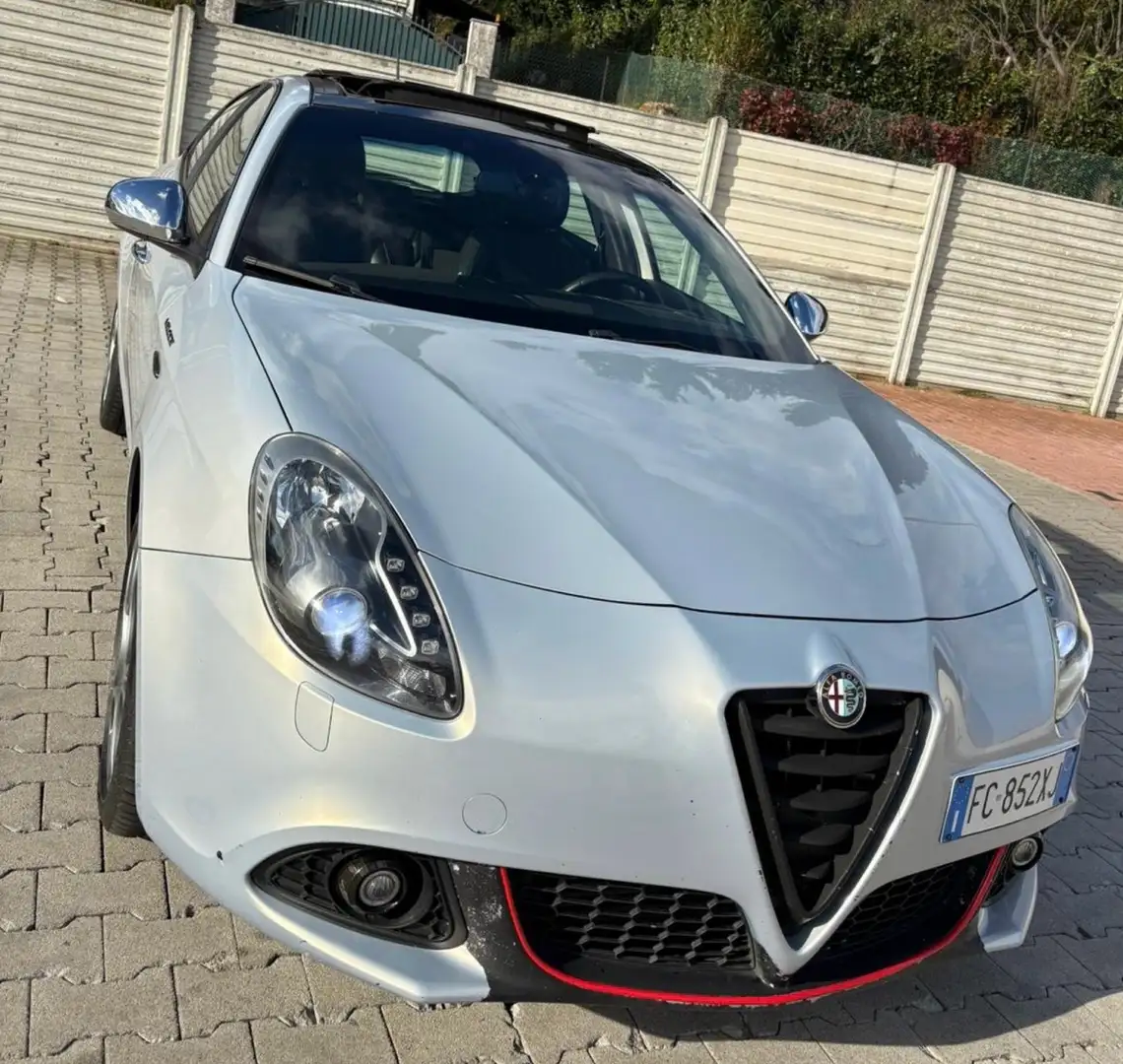 Alfa Romeo Giulietta 2.0 jtdm Super 150cv Argent - 2