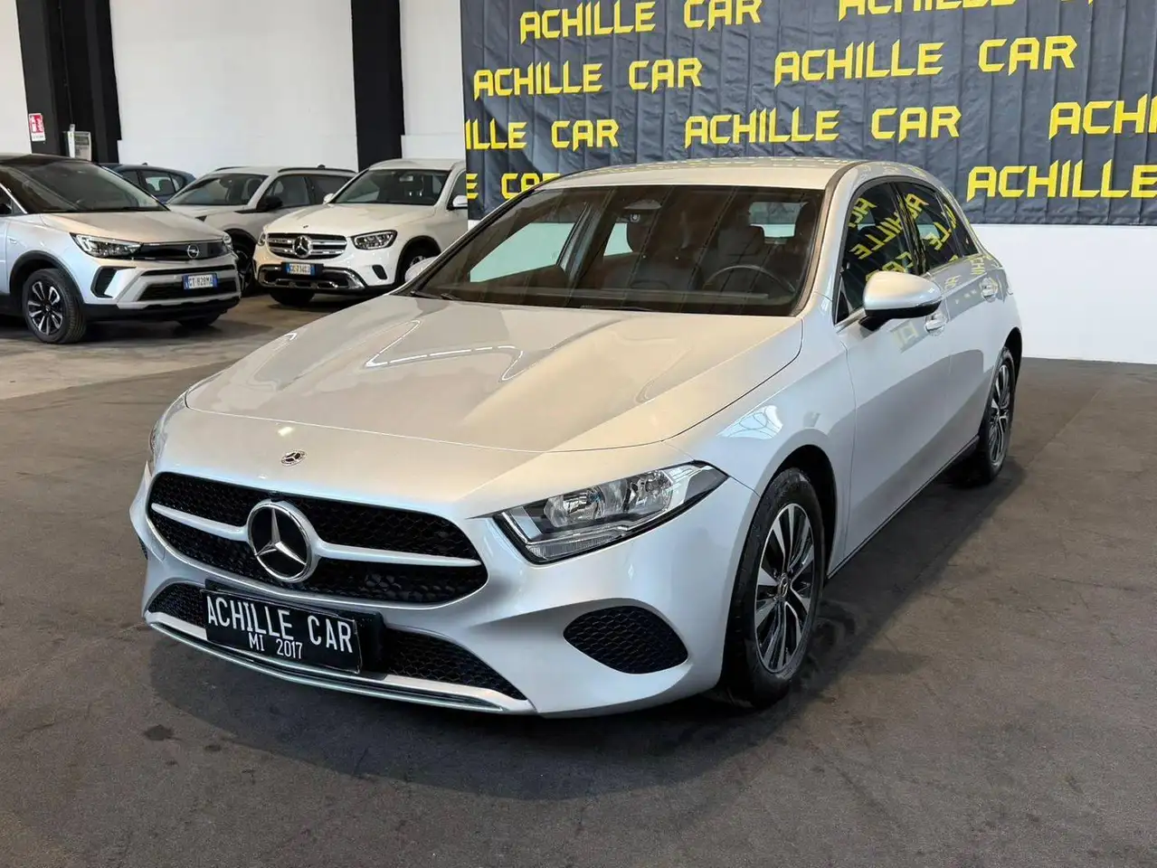 Mercedes-Benz A 180