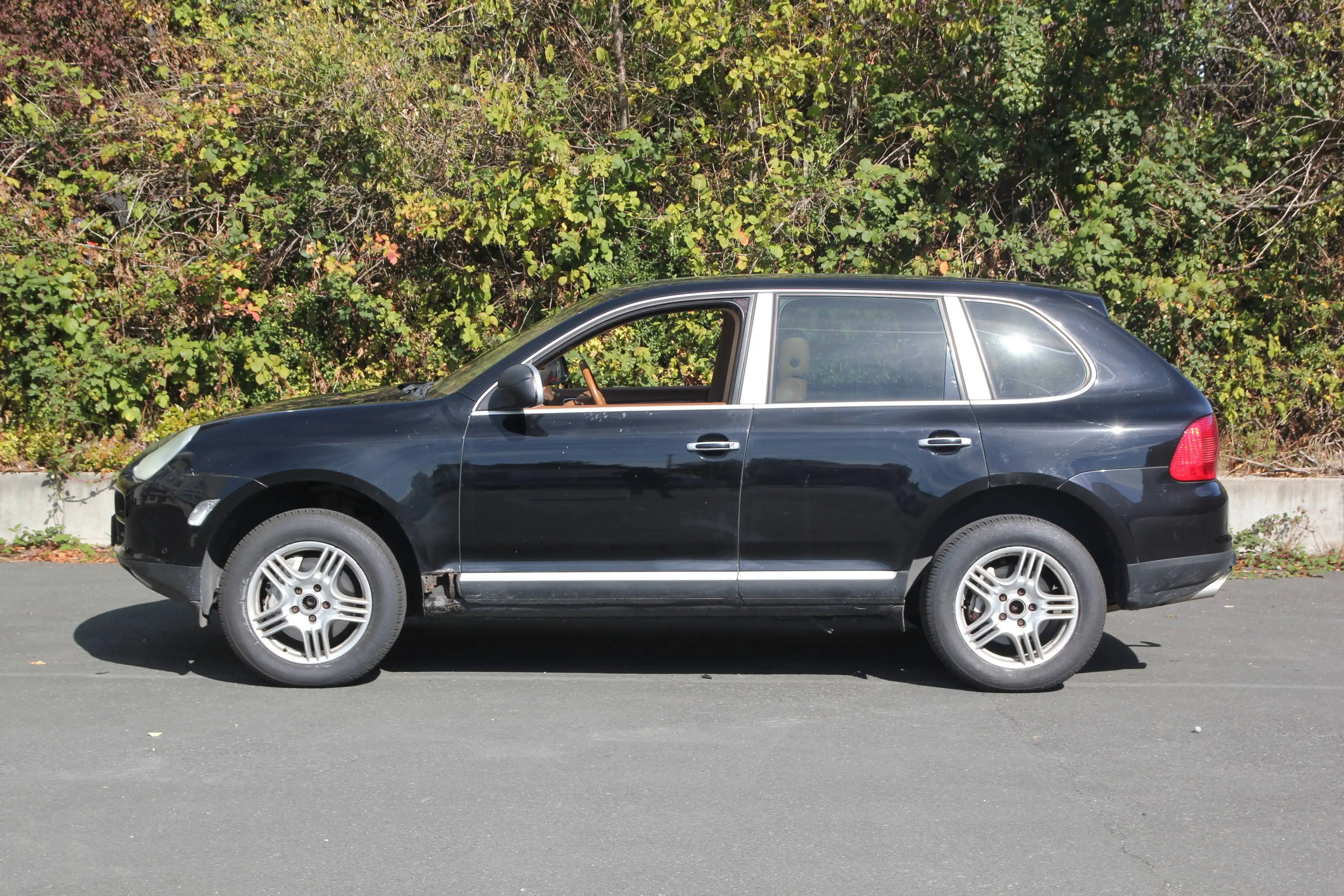 Porsche Cayenne S — photo 16