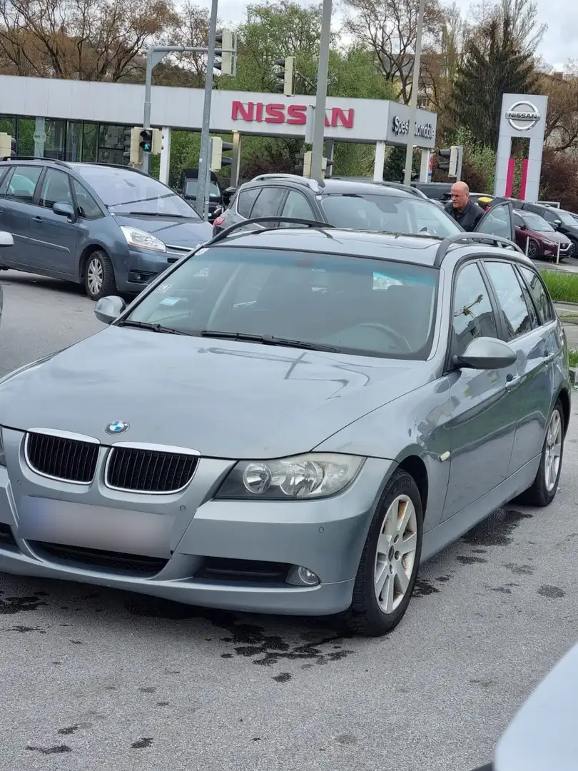 BMW 318 318d DPF Touring - 1