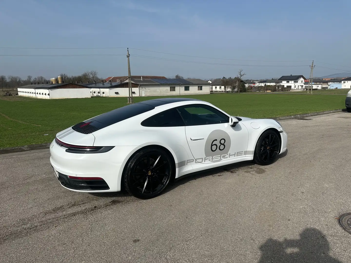 Porsche 992 911 Carrera 4 Coupe PDK Weiß - 1