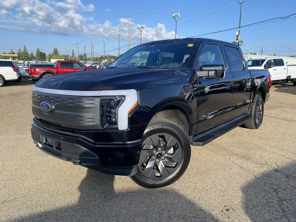 2023 Ford F-150 Lightning Lariat SuperCrew 145 | 360 Cam | Powered Tailgate — photo 2