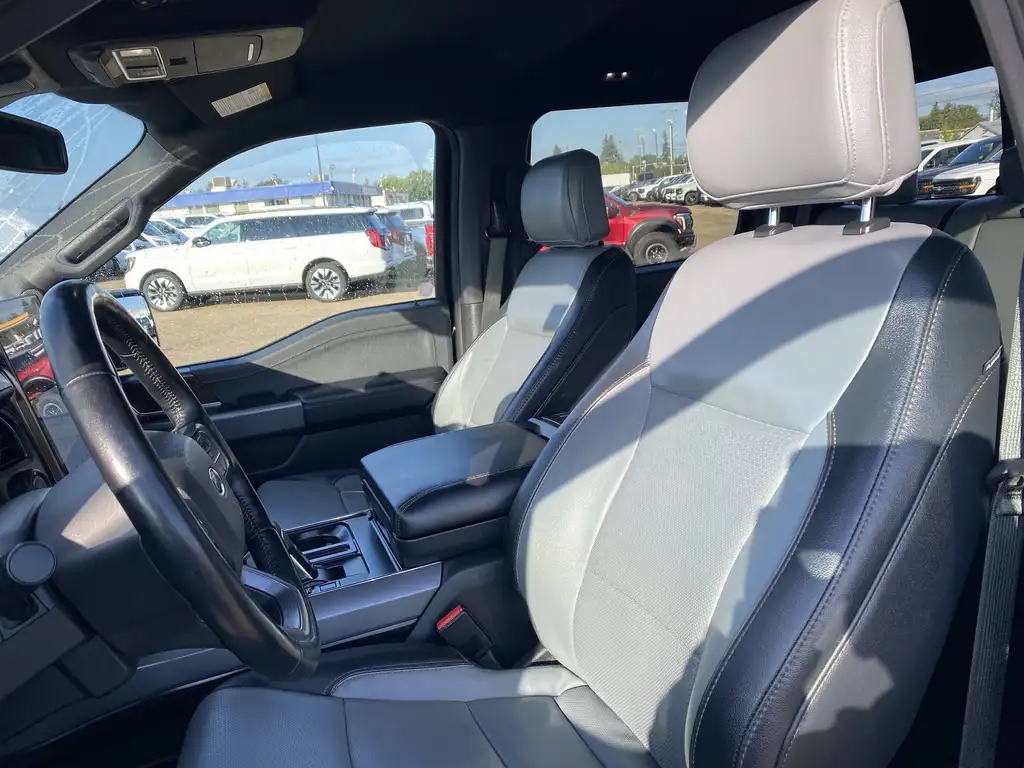 2023 Ford F-150 Lightning Lariat SuperCrew 145 | 360 Cam | Powered Tailgate — photo 8
