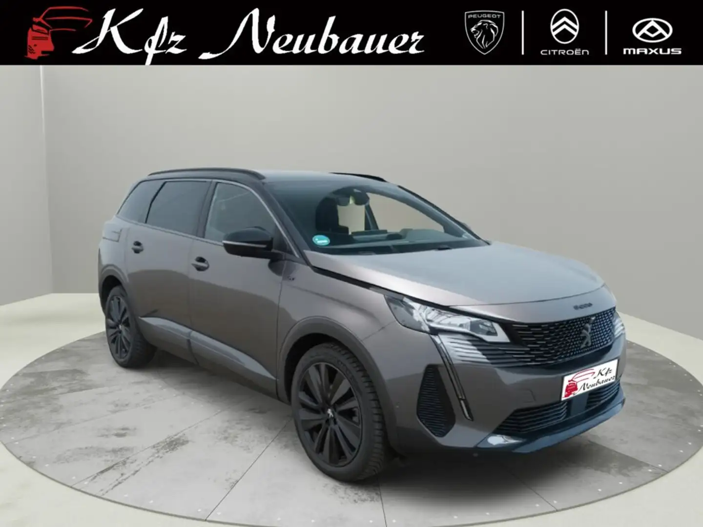 Peugeot 5008 Hybrid 136 GT Black Line Grau - 1