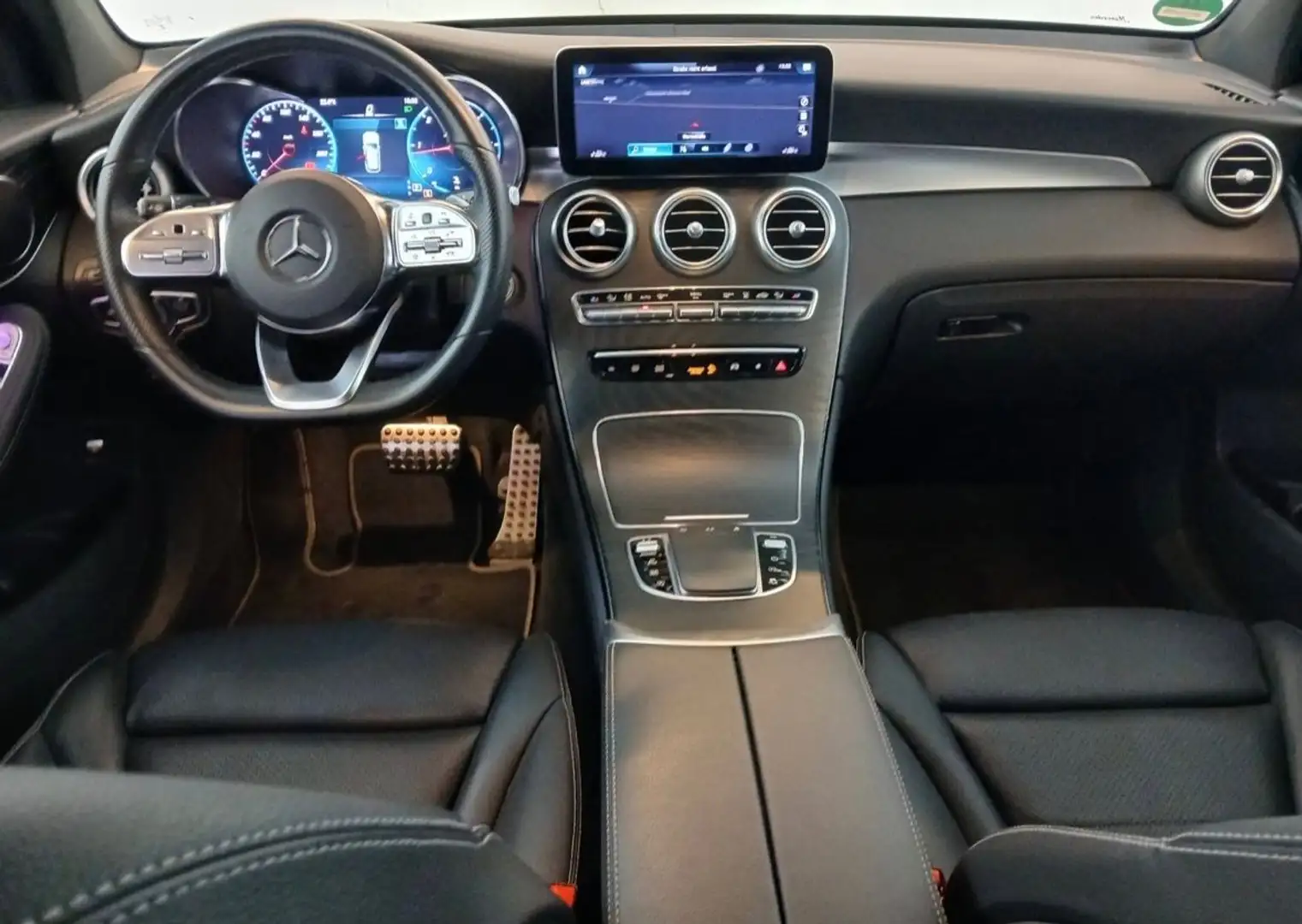 Mercedes-Benz GLC 220 d 4-Matic AMG LINE*AHK*LED*STANDHEIZUNG* Grau - 2