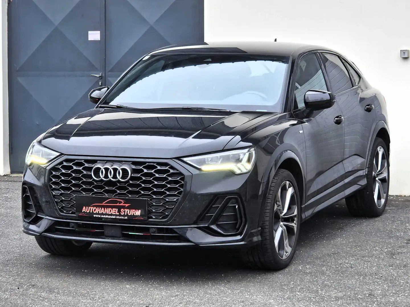 Audi Q3 Sportback 35TFSI 2xS-line black  Stronic *LED*ACC* Schwarz - 2