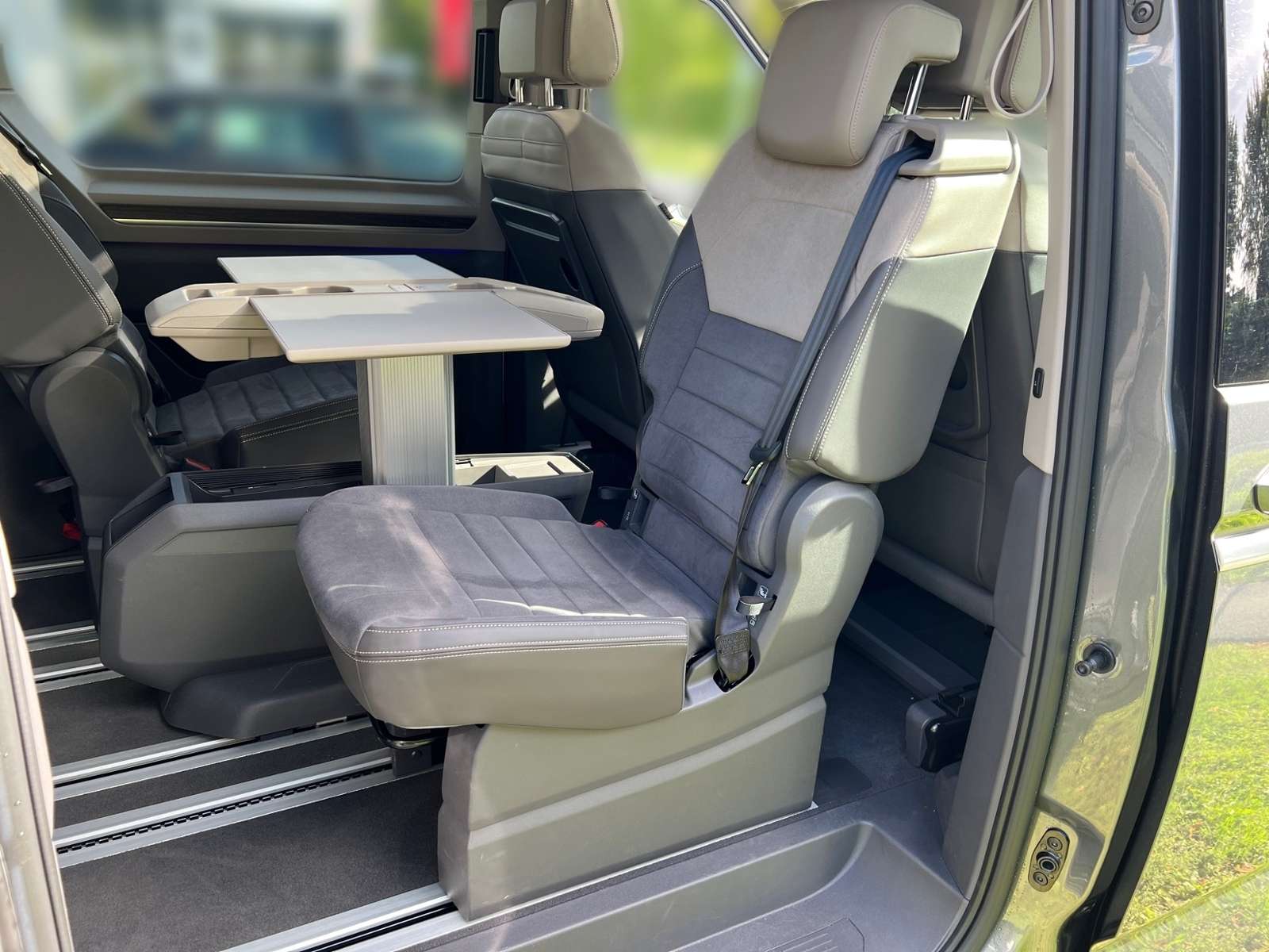 Volkswagen T7