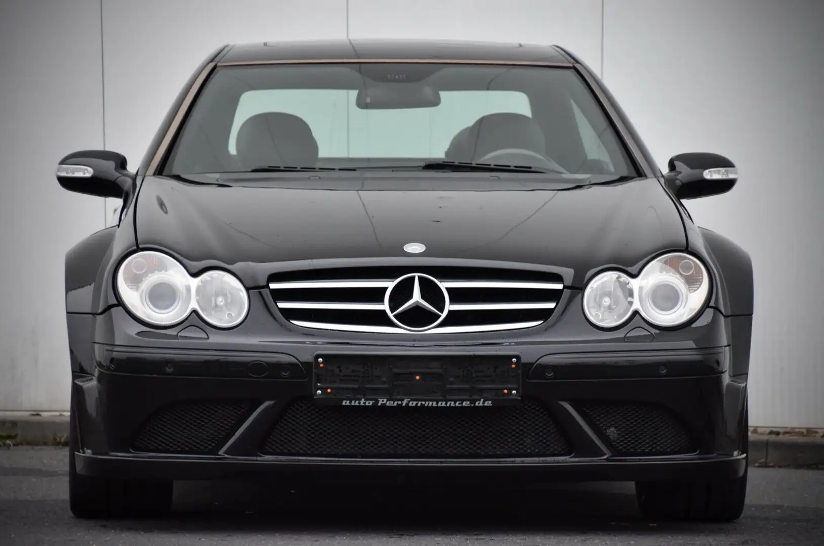 Mercedes-Benz CLK 63 AMG Coupe BLACK SERIES PAKET Чорний - 2