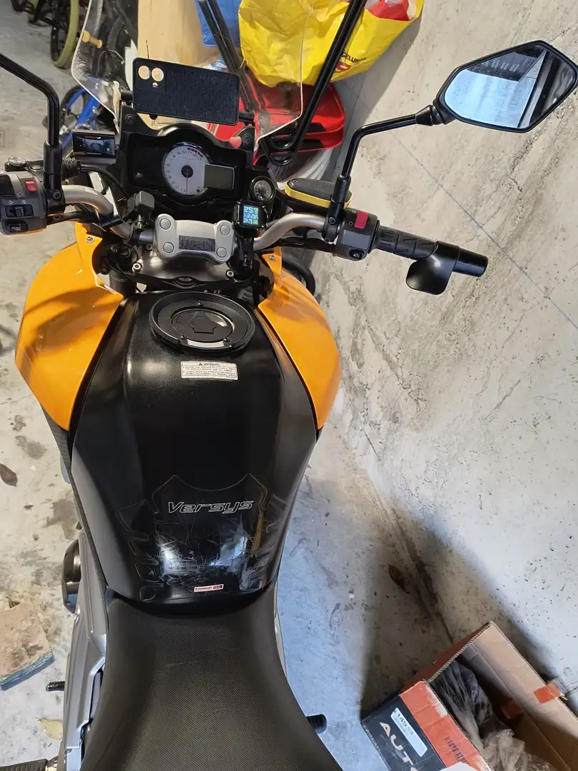 Kawasaki Versys 650 Giallo - 1