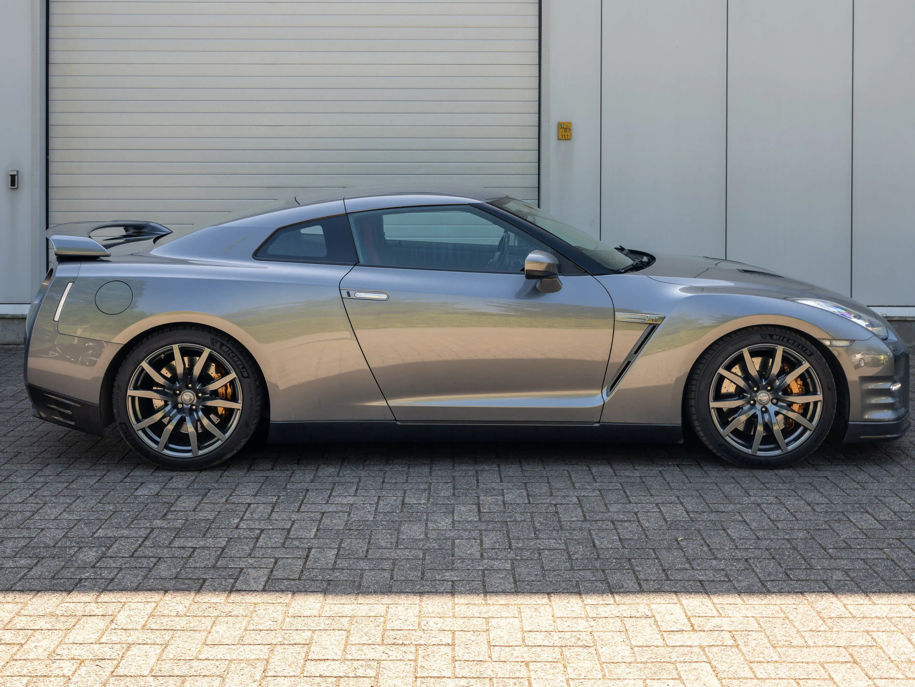 Nissan GT-R 3.8 Turbo V6 Black Edition*47.000 km*Stock* — photo 5