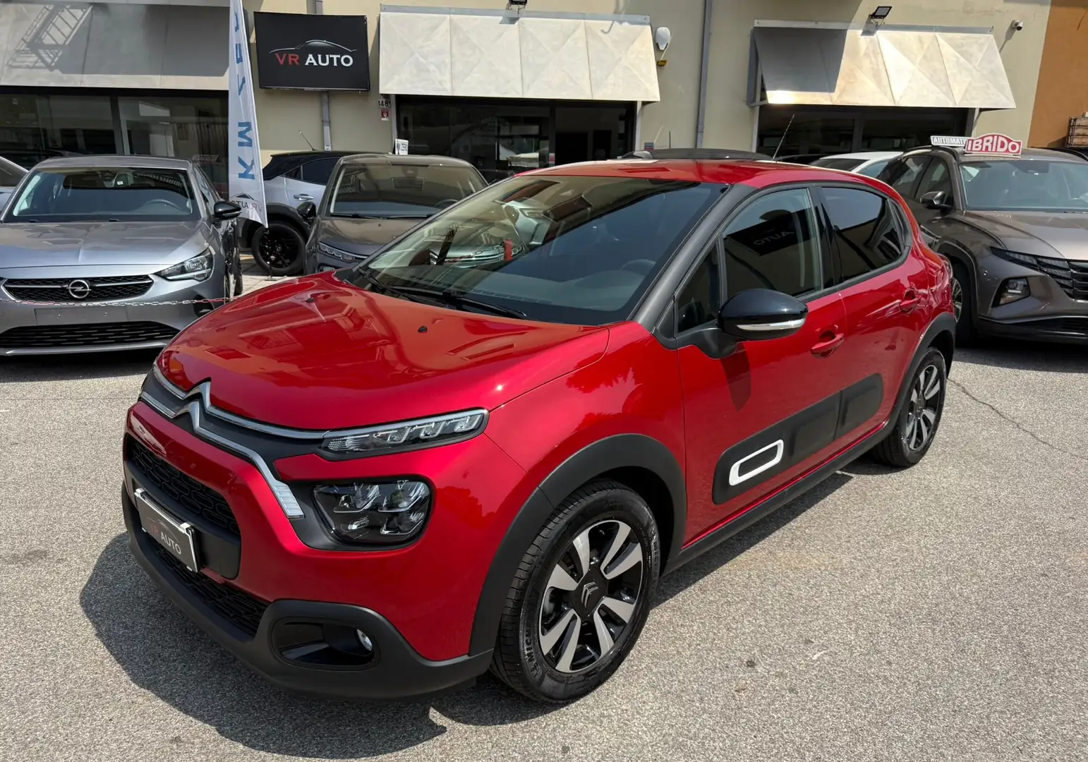 Citroen C3 1.2 Pure Tech 110 S&S MAX - PROMO FIN Rosso - 1