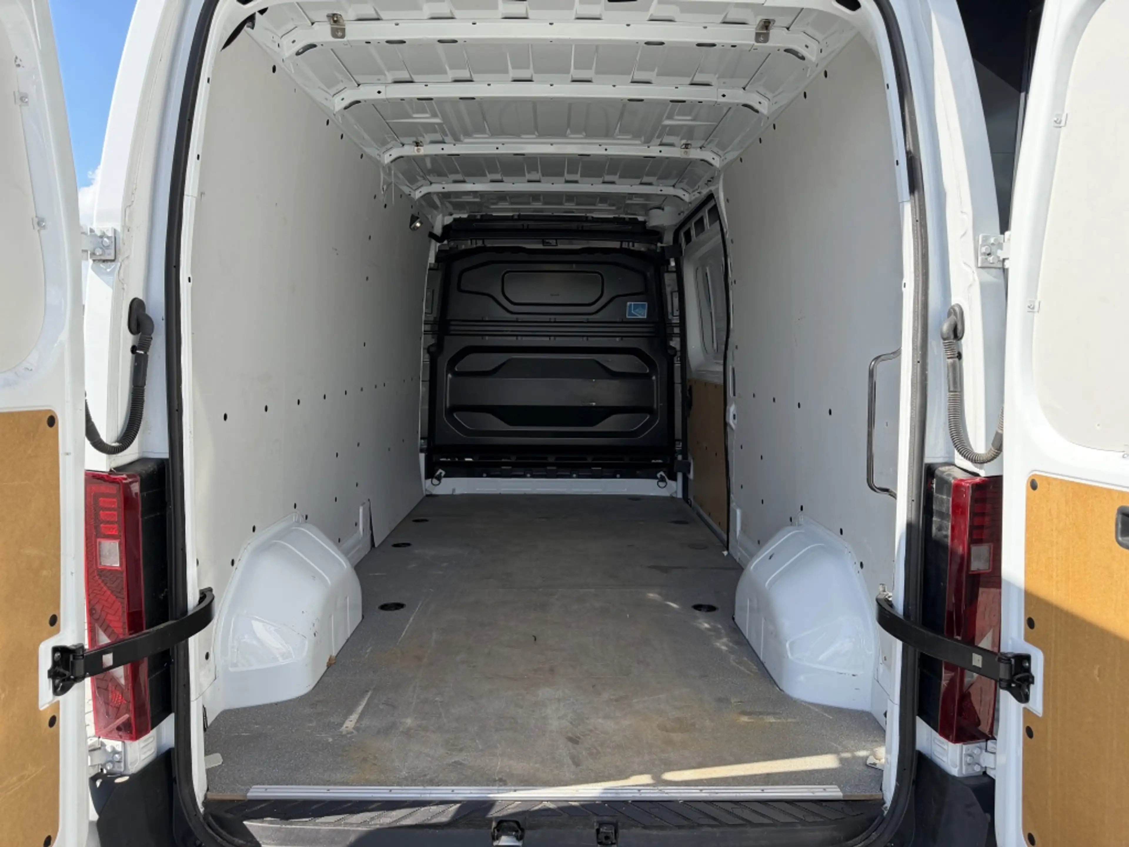Renault Master T35 2.0dCi L3H2 | Trekhaak | Imperiaal | Ladder | — photo 5