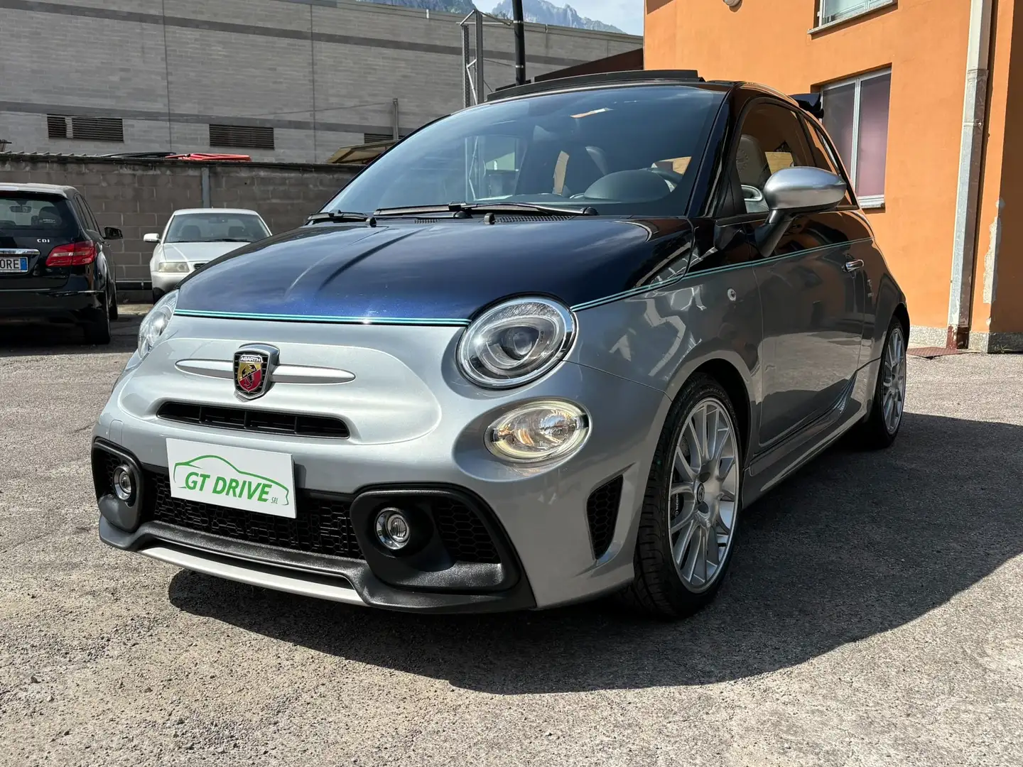 Abarth 695C 695C 1.4 t-jet Comp 180cv auto RIVALE NUM 33/175 Szary - 1