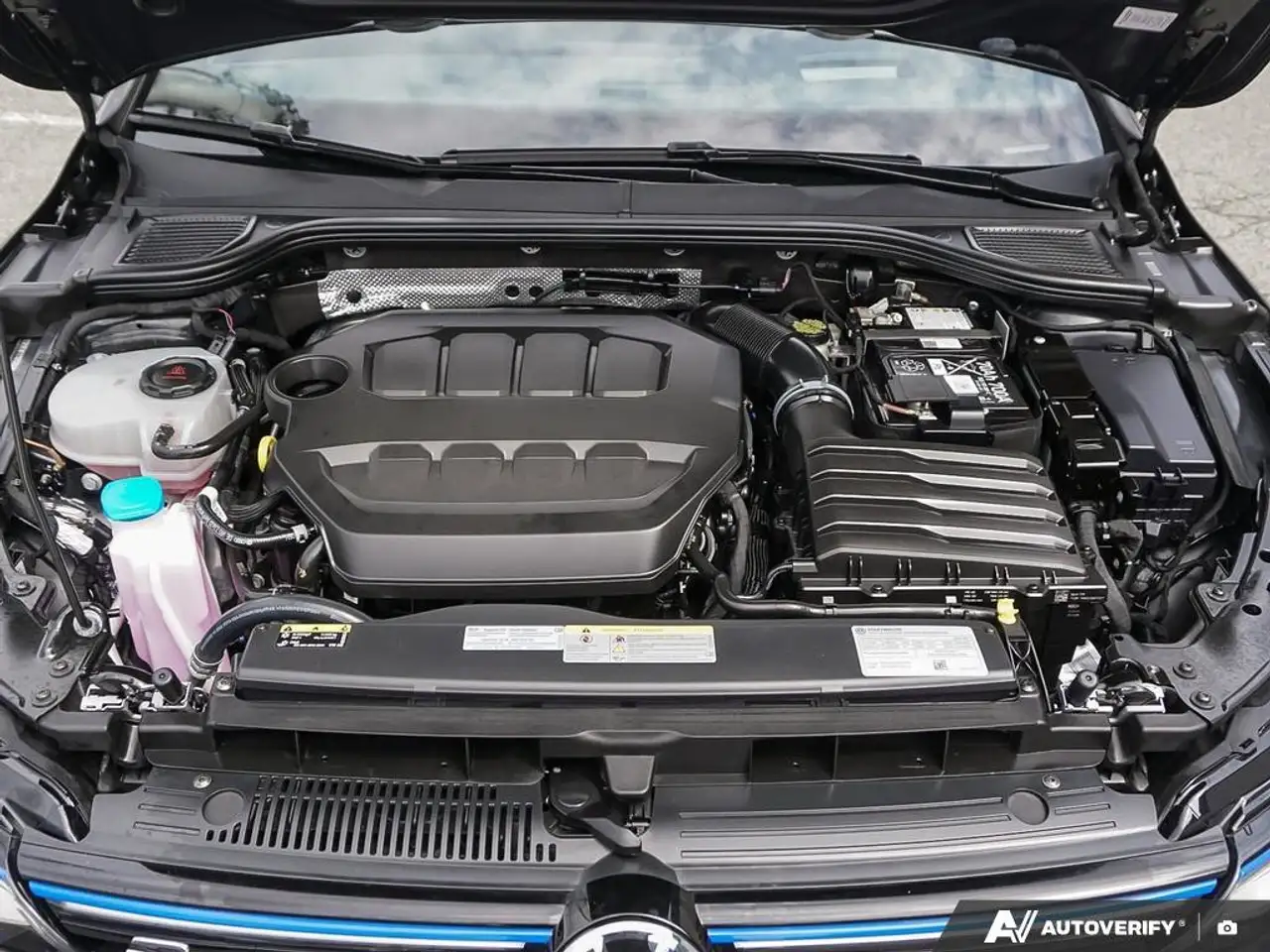 Volkswagen Golf R снимка Volkswagen Golf R