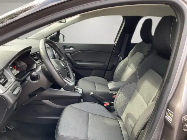 Renault Captur view 7