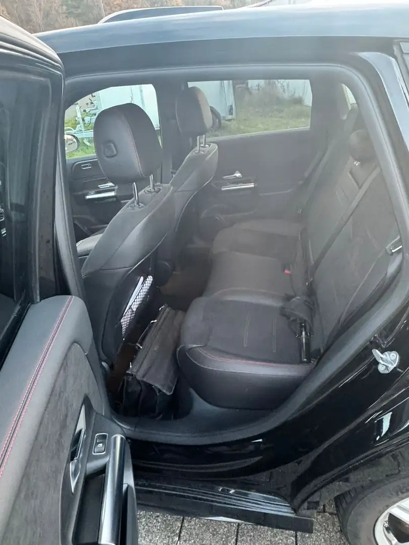 Mercedes-Benz B 220 DCT Schwarz - 2