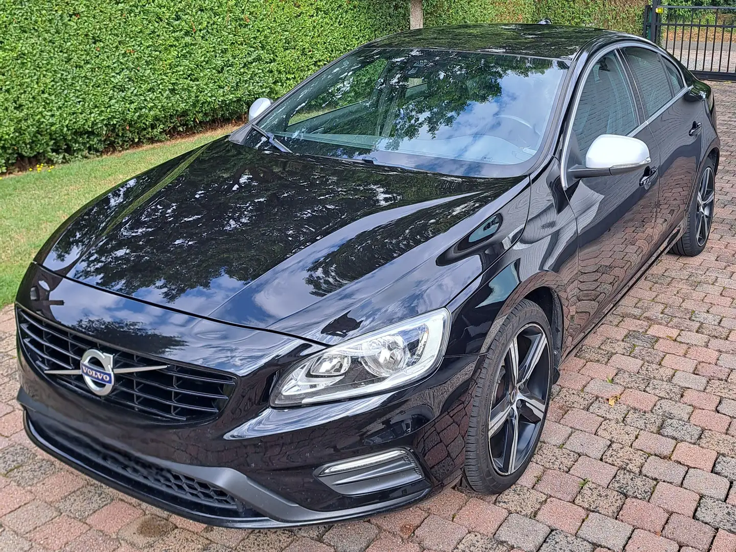 Volvo S60 S60 T3 RDesign Noir - 2