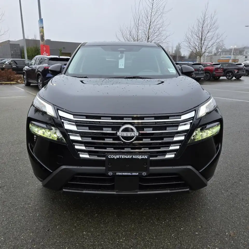 Nissan Rogue снимка Nissan Rogue