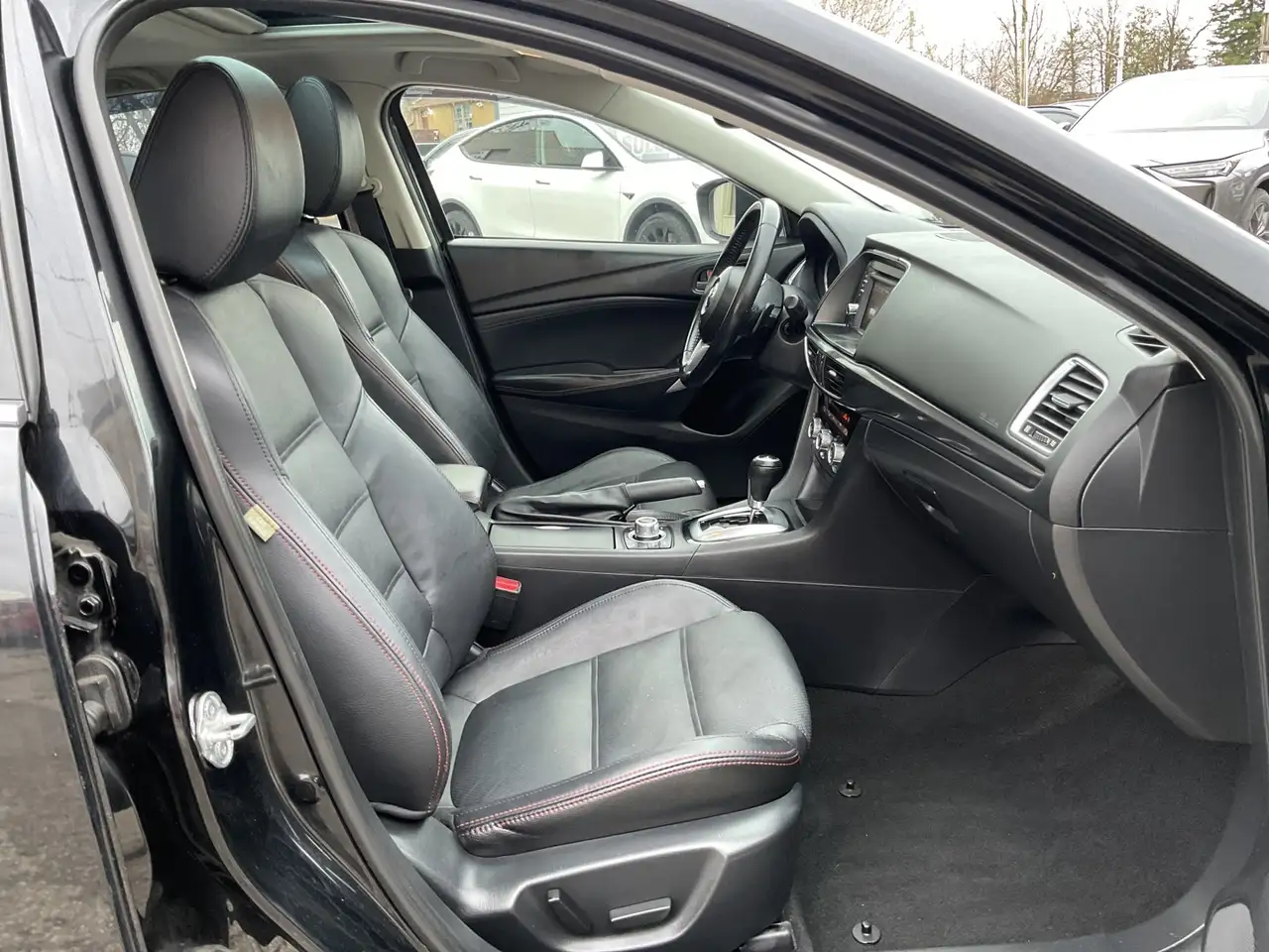 Mazda 6 снимка Mazda 6