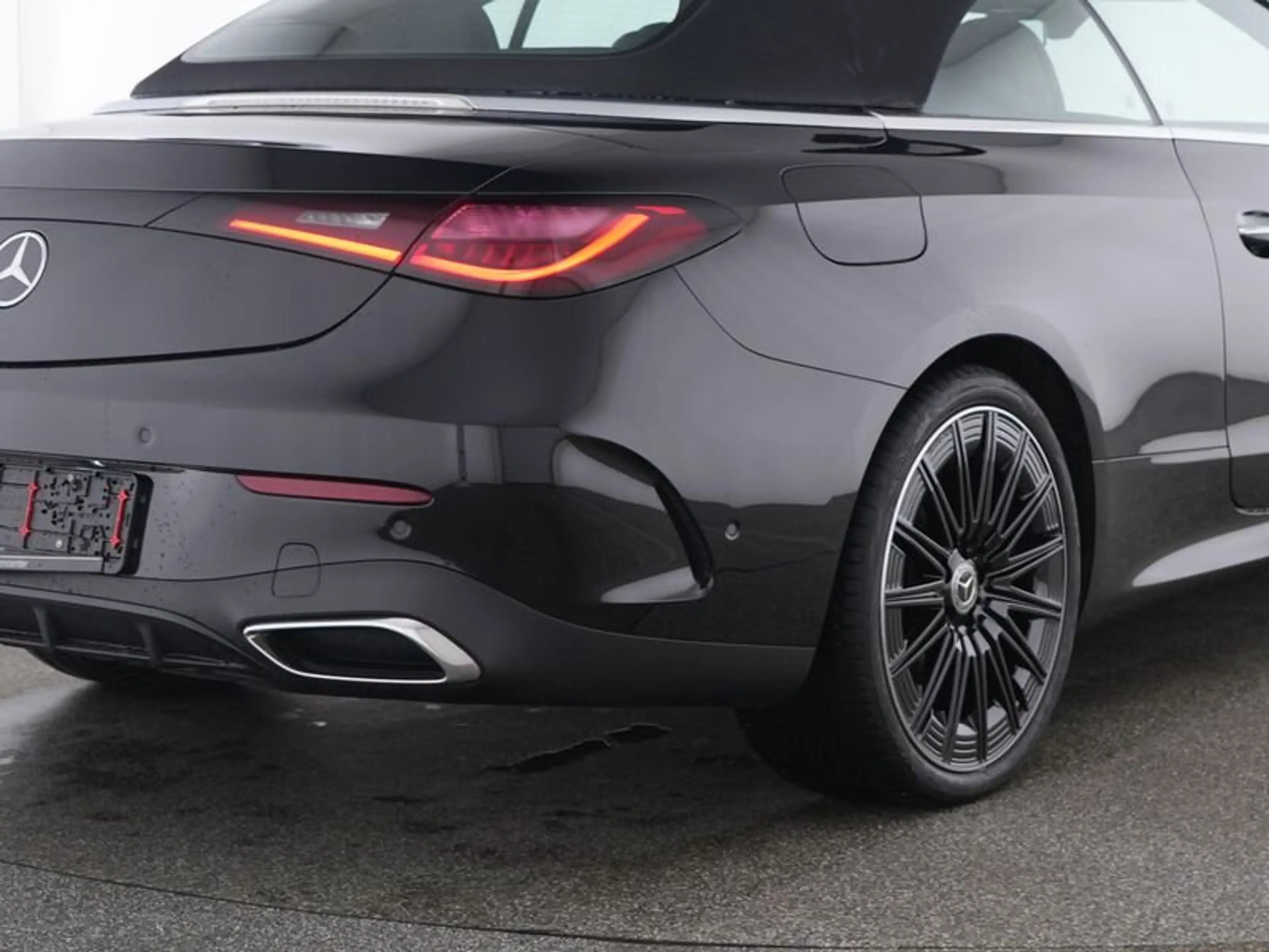 Mercedes-Benz CLE 300 CLE 300 4M Cabriolet AMG *HUD*BURMESTER*NIGHT*360* — photo 4