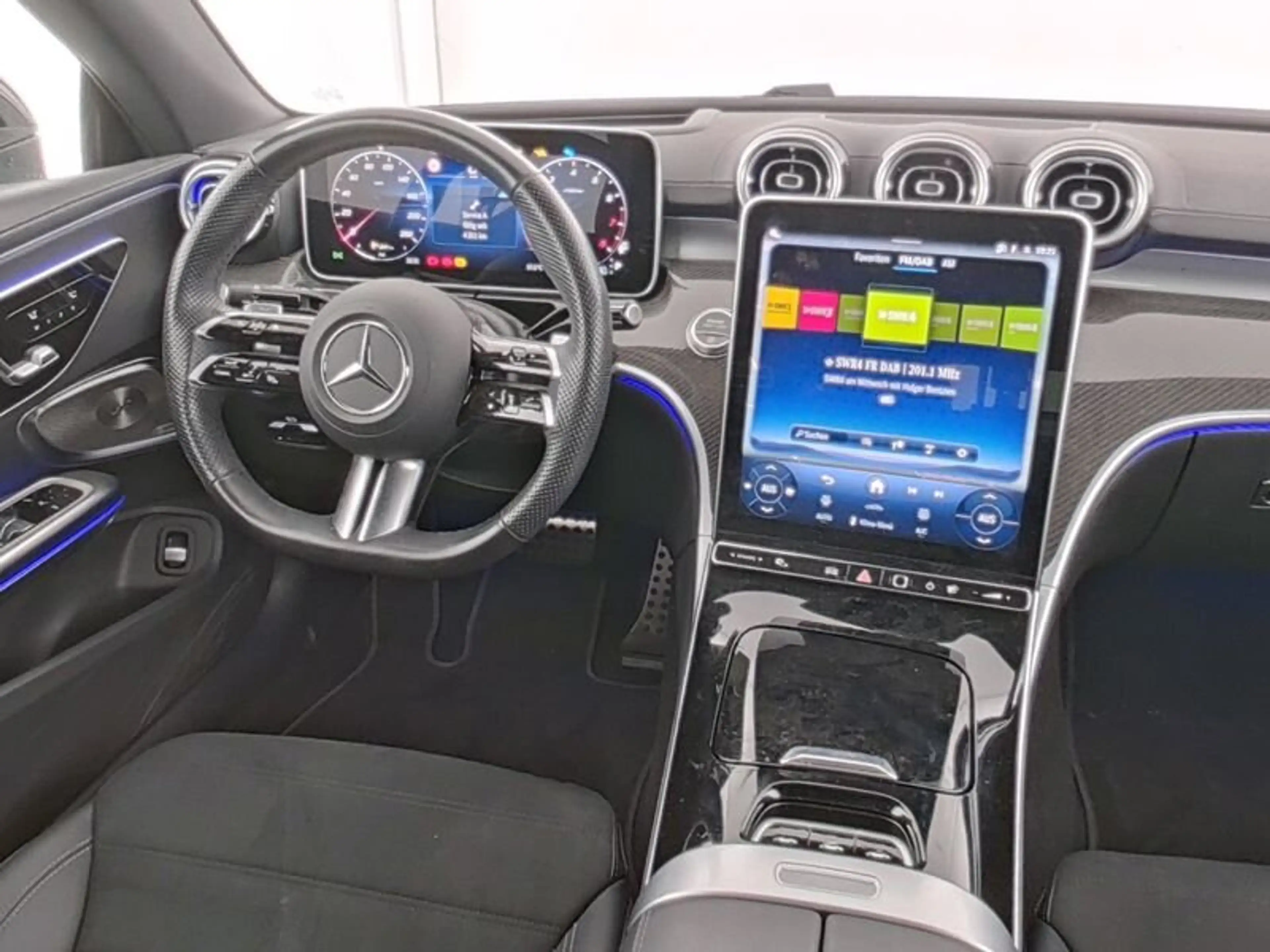 Mercedes-Benz CLE 300 CLE 300 4M Cabriolet AMG *HUD*BURMESTER*NIGHT*360* — photo 6