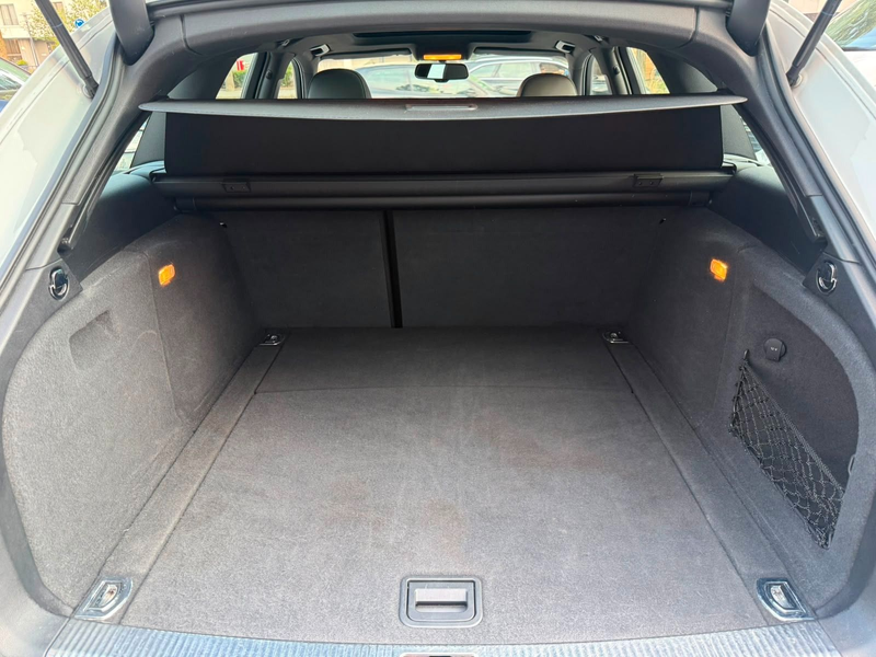 Audi A4 Avant 2.0 S-line plus*Pano*LED*AHK*Tmp — photo 11