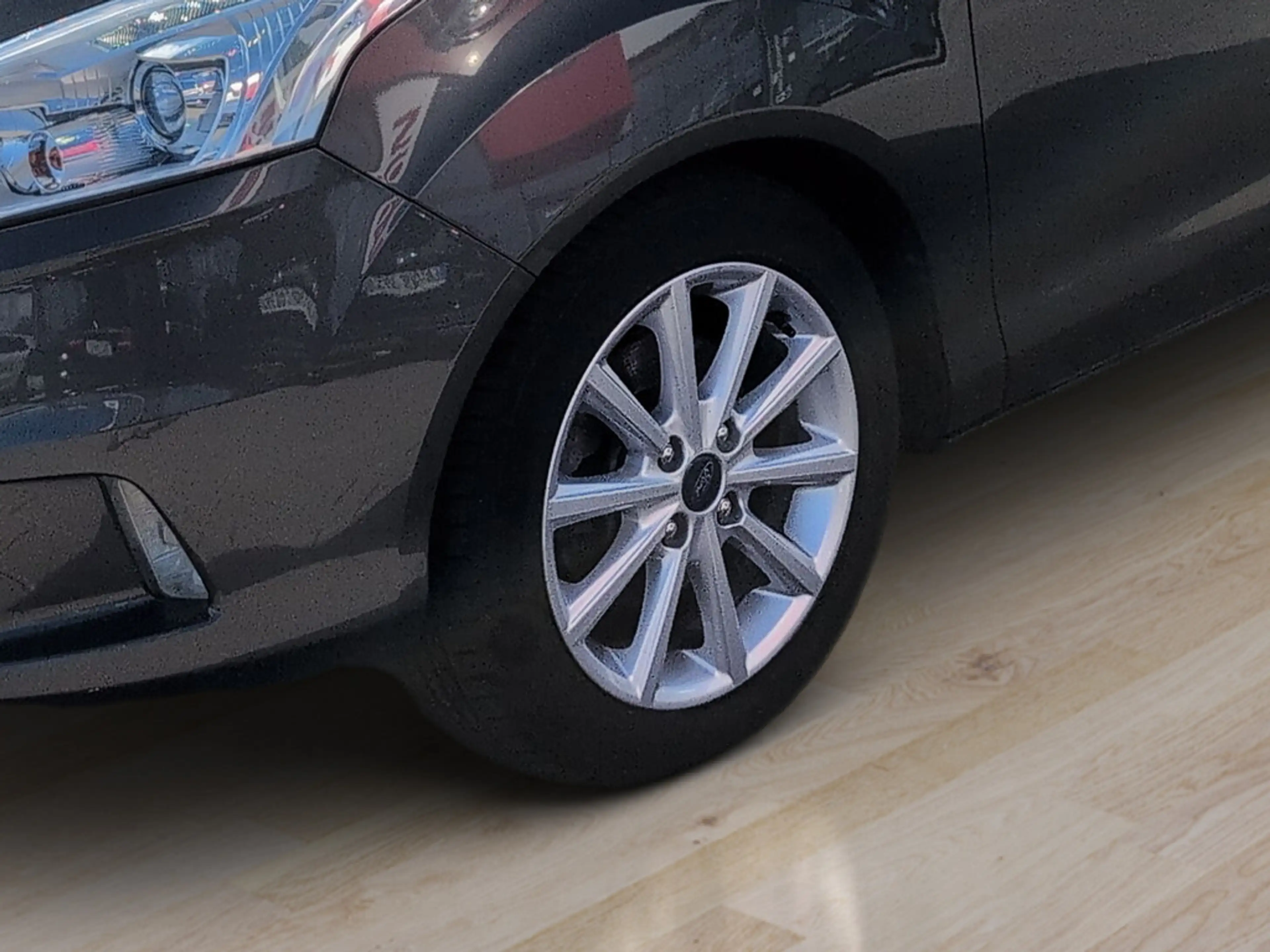Ford B-Max 1.0 EcoBoost Titanium NAVI SHZ PDC SYNC — photo 11