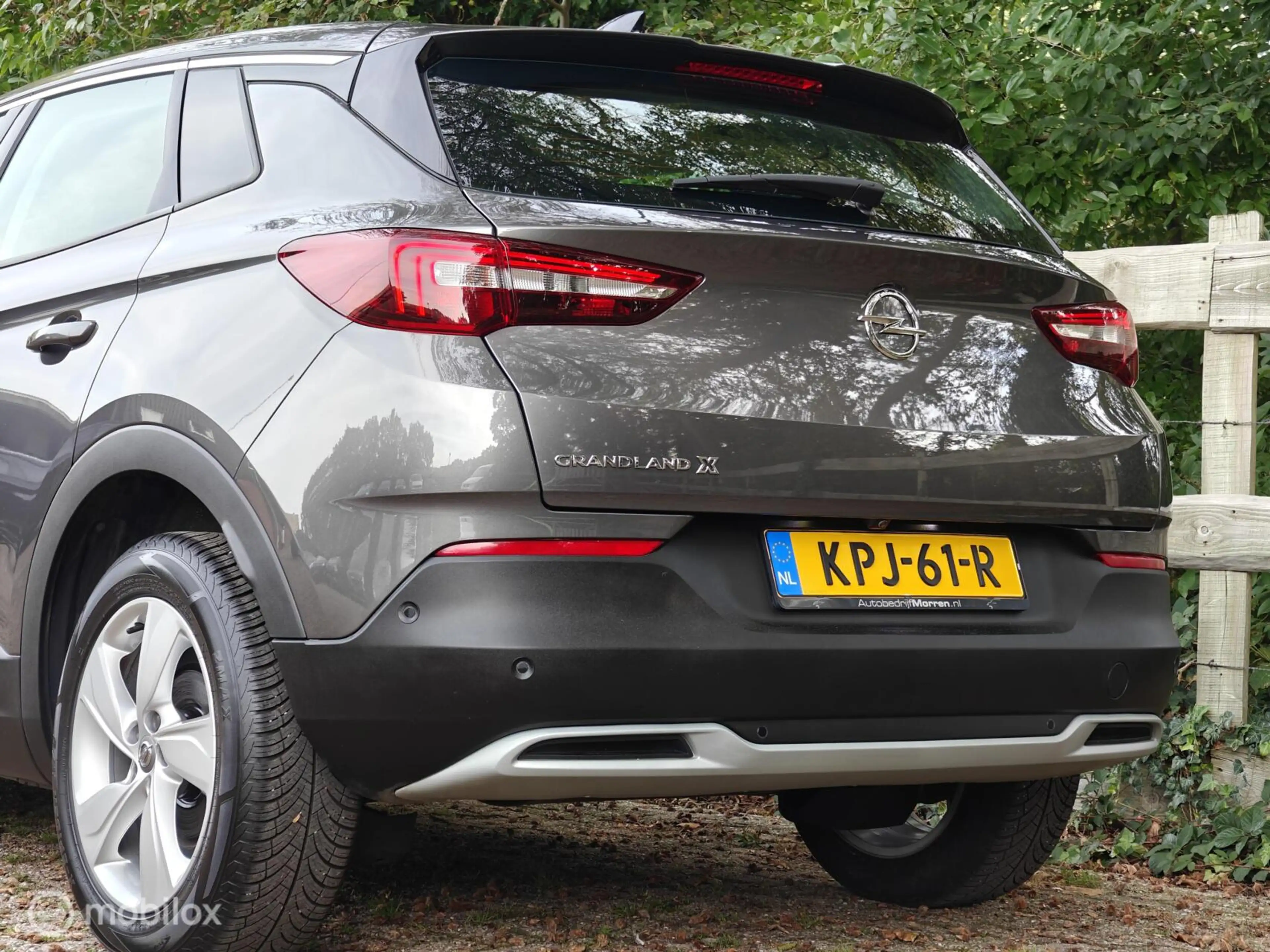 Opel Grandland X 1.2 Turbo Ultimate — photo 40