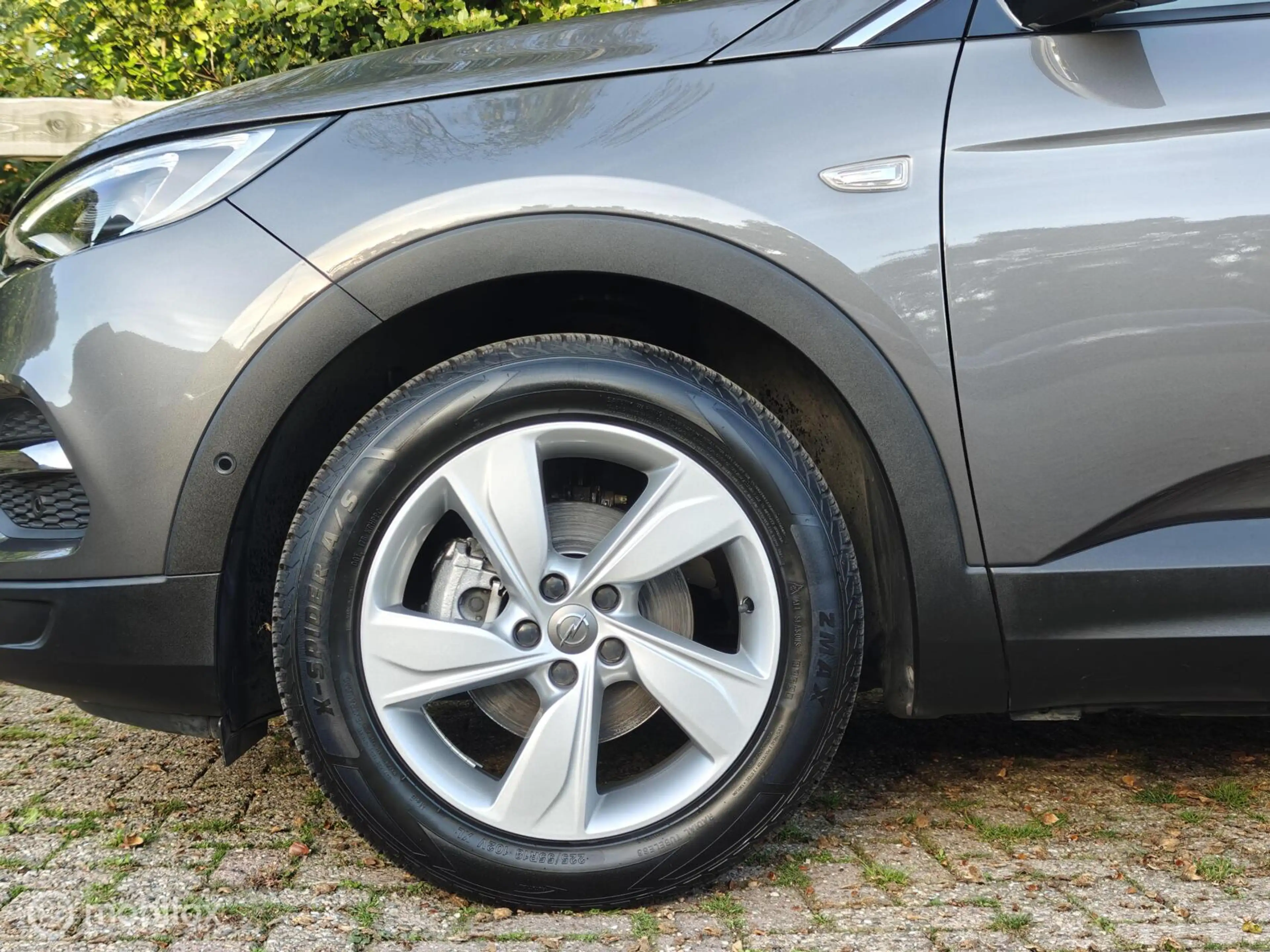 Opel Grandland X 1.2 Turbo Ultimate — photo 35