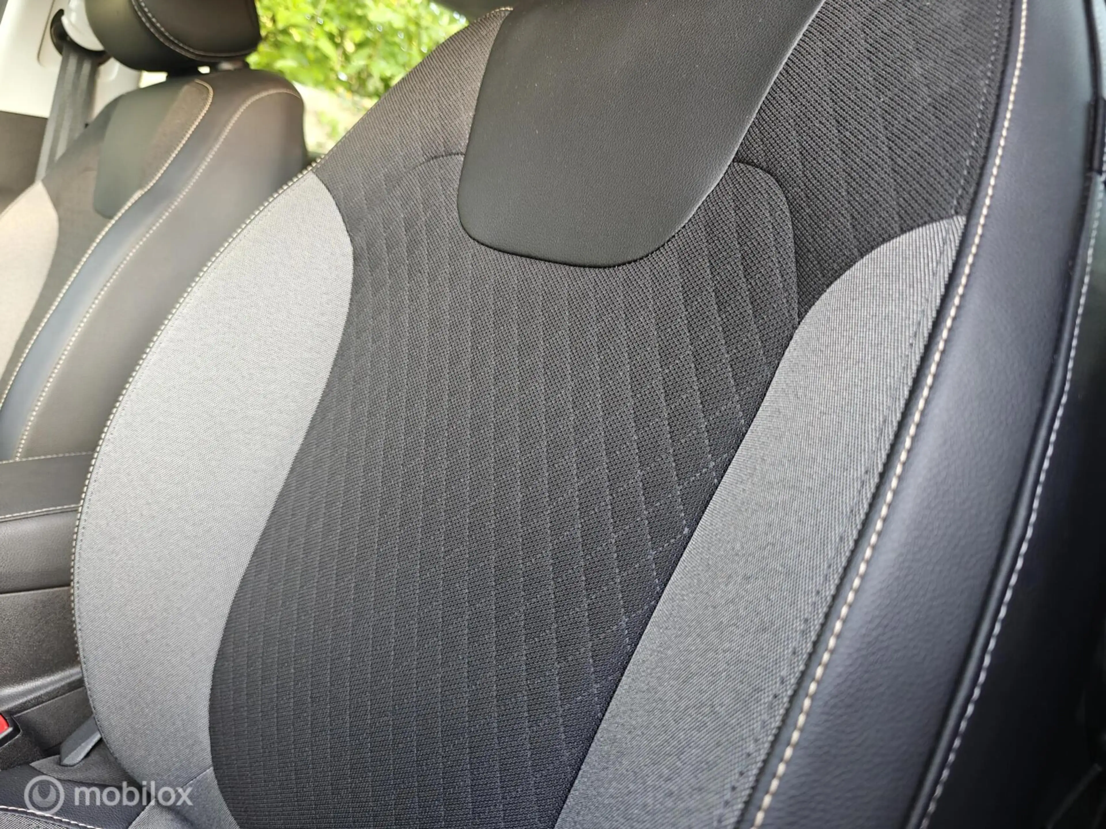 Opel Grandland X 1.2 Turbo Ultimate — photo 26