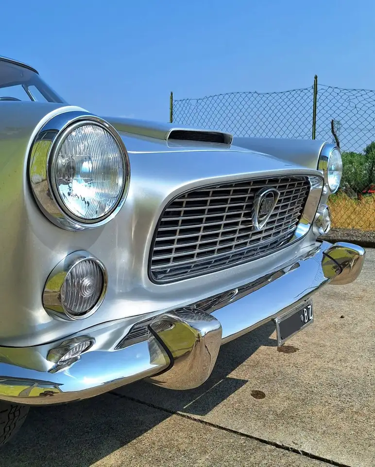 Lancia Flaminia Pininfarina Coupè 2.5 3C - Conservata, foto 5