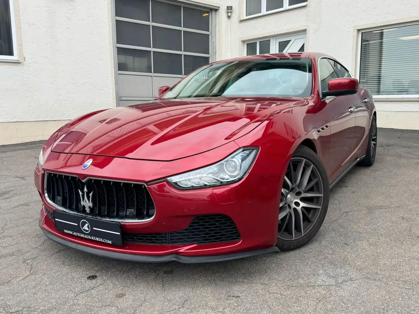 Maserati Ghibli 3.0 V6 S Q4 R-KAMERA SITZ-BELÜFT./HZ NAVI Rot - 1