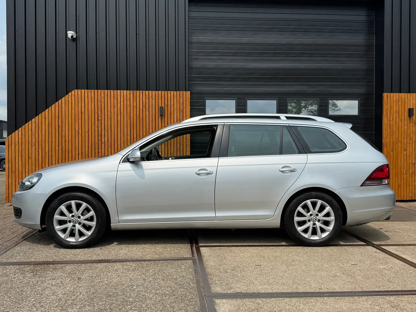 Volkswagen Golf Variant 1.2 TSI BlueMotion navi trekhaak cruise Grijs - 2