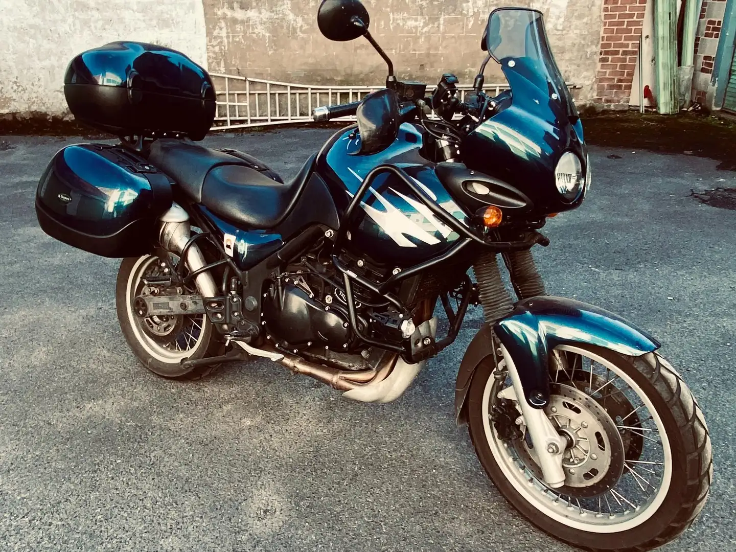 Triumph Tiger 900 885 i Bleu - 2