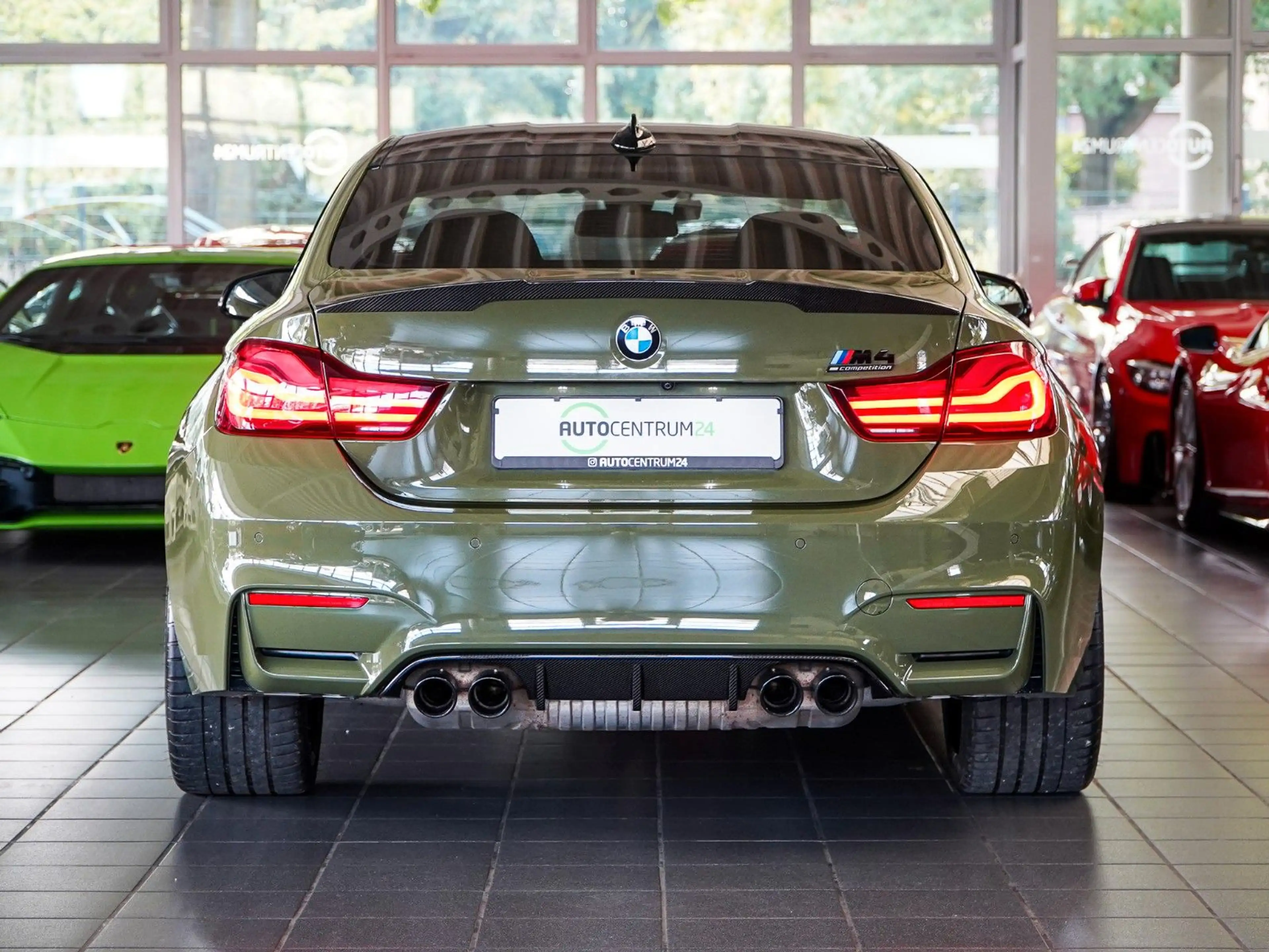 BMW M4 Competition Coupe Individual 1/3 Urban green — photo 11