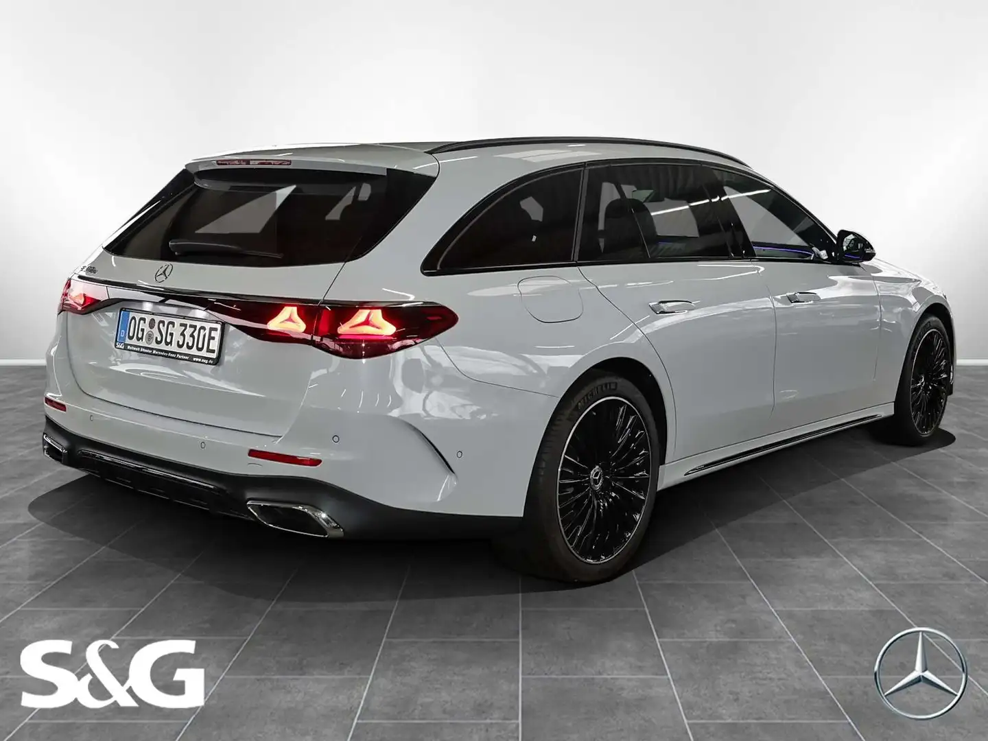 Mercedes-Benz E 300 e T AMG 360°+DIG-LED+AHK+Distronic+Pano Weiß - 2