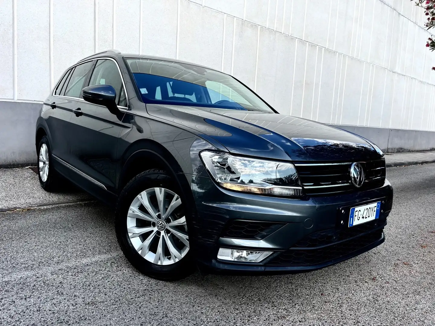 Volkswagen Tiguan Tiguan II 2016 1.6 tdi Business 115cv - 1