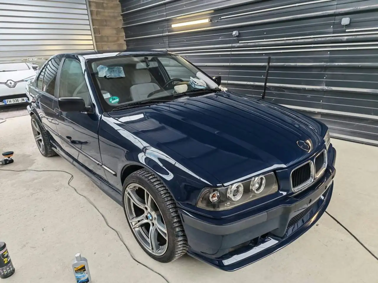 BMW 318 E36 Pack M sport., foto 2