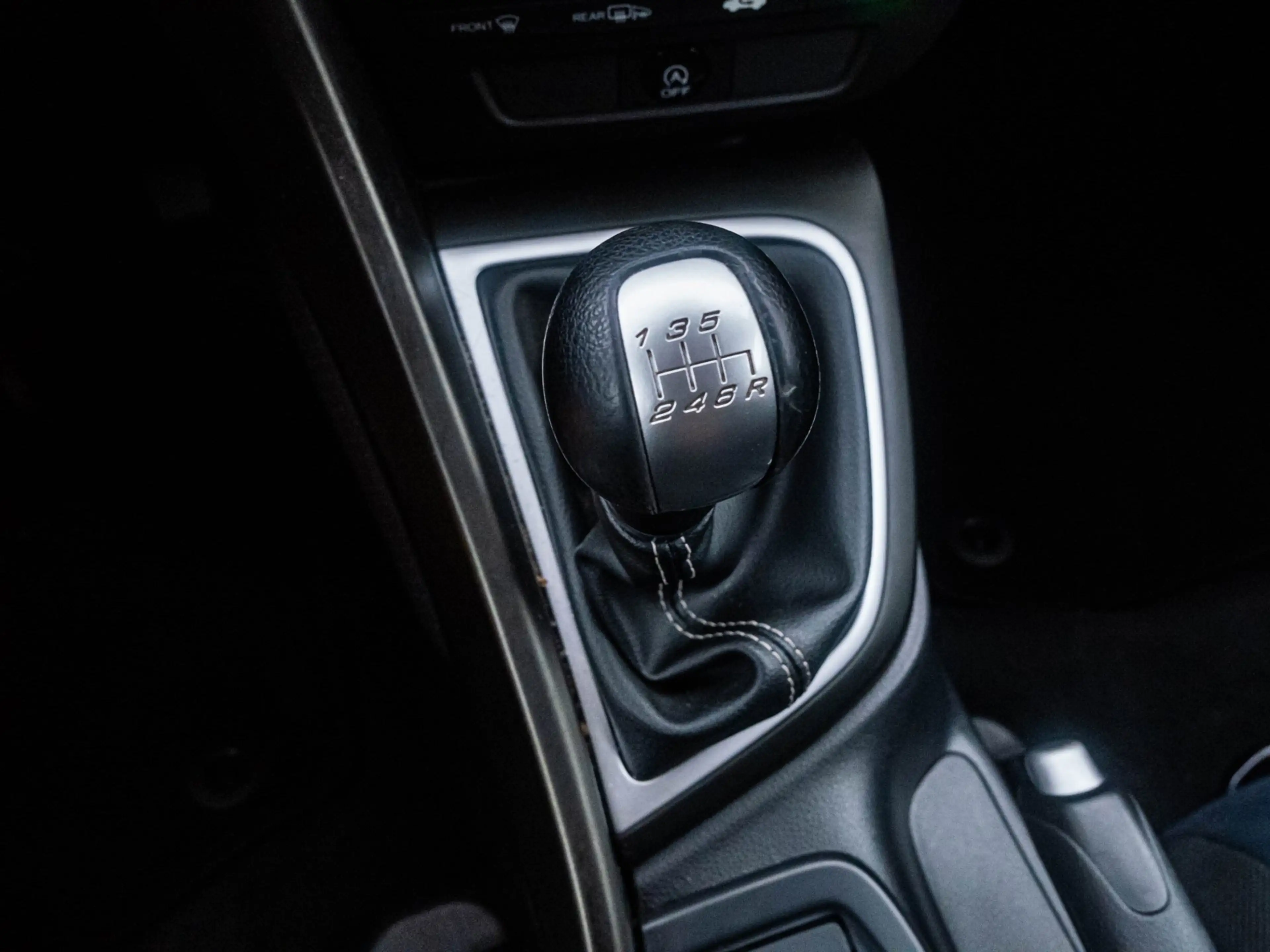 Honda Civic 1.4 Comfort Trekhaak|Clima|6-bak|ECO|LED — photo 23