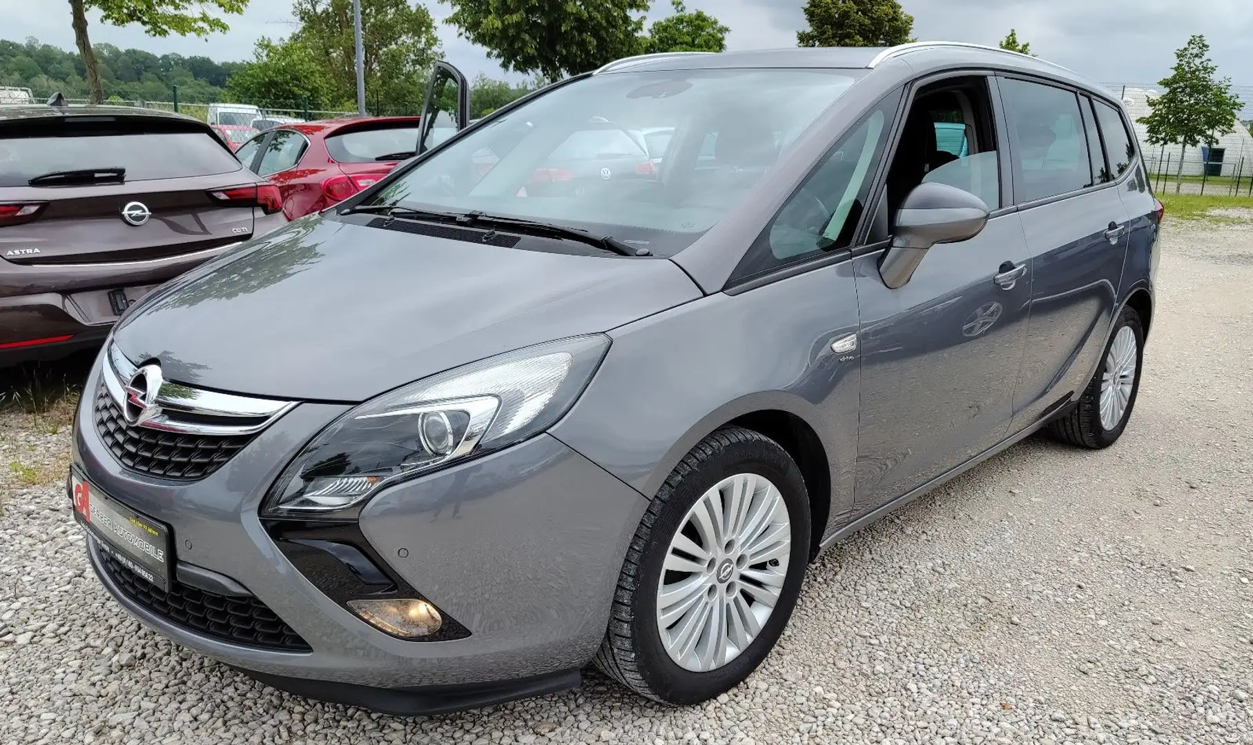 Opel Zafira C Tourer Drive - 7.Sitzer* Navi* Kamera* Сірий - 1