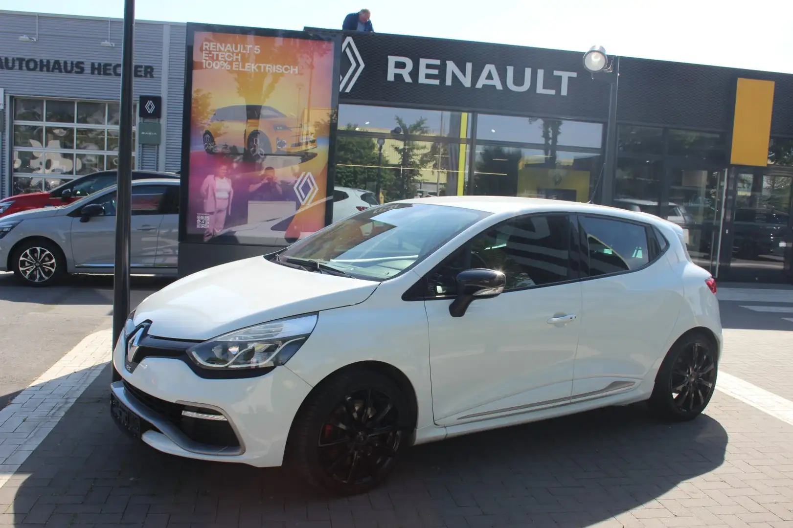 Renault Clio IV 1.6 Turbo R.S. EDC Renault Sport *200PS* Weiß - 1