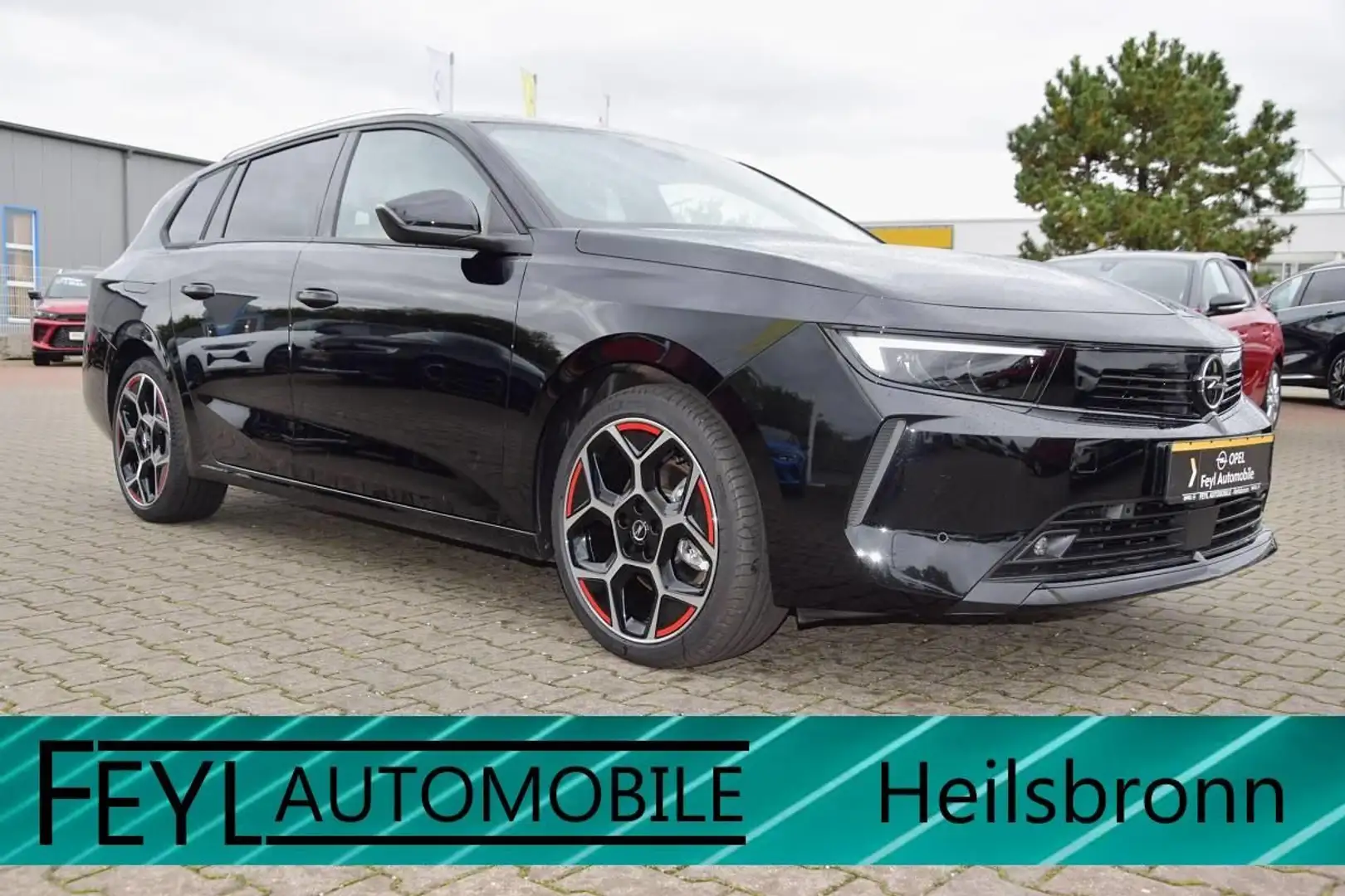 Opel Astra L Sports Tourer 1.2 Turbo "Elegance" Schwarz - 1