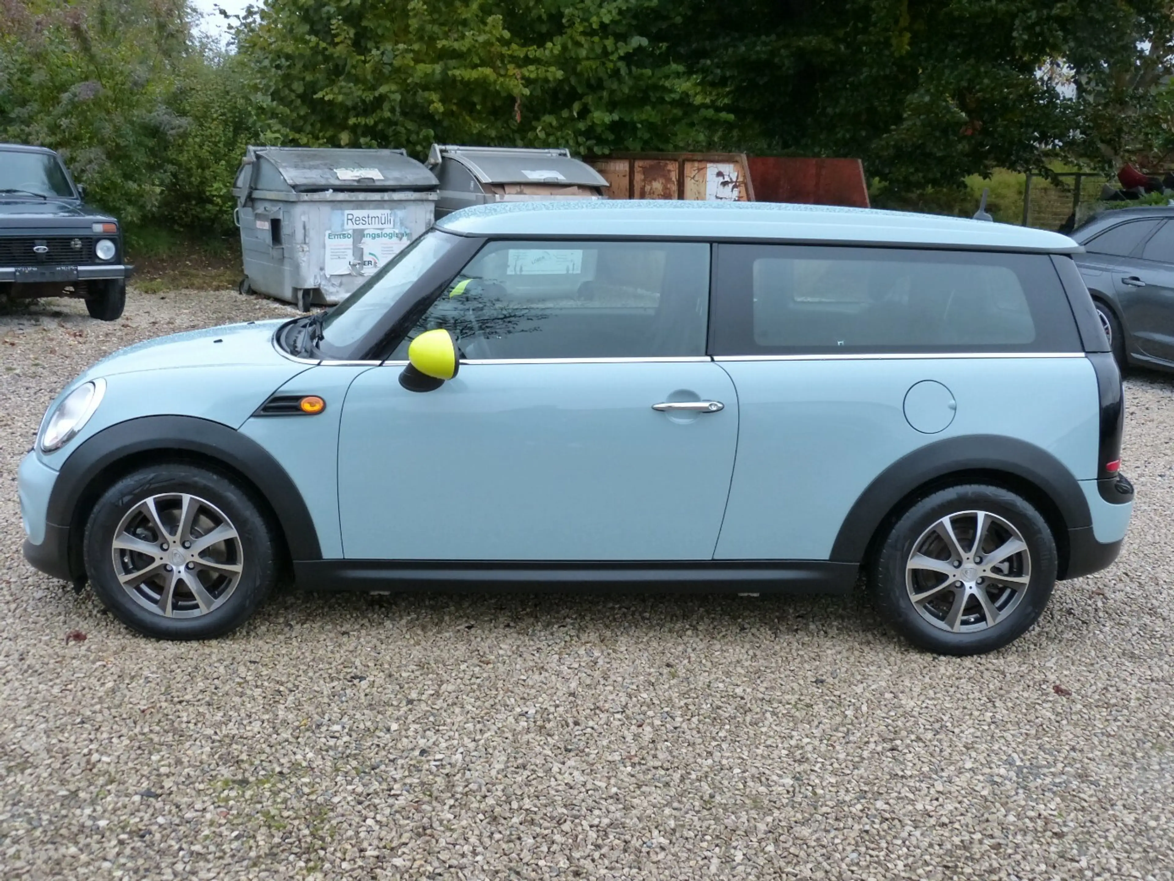 MINI Cooper Clubman 1.6 [KLIMAAUTOMATIK/AHK/1. HAND] — photo 5