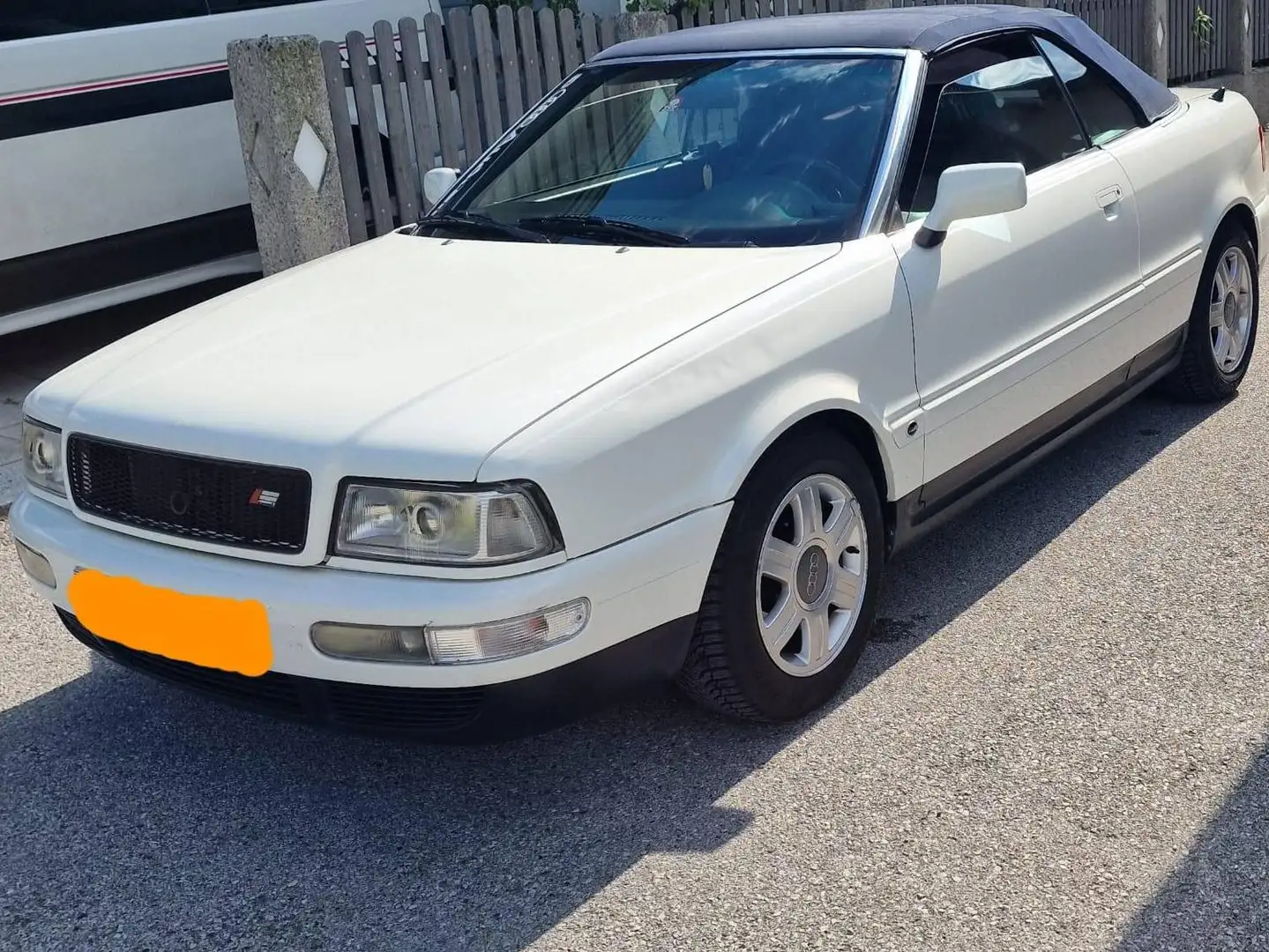 Audi Cabriolet Cabriolet 1,9 TDI Weiß - 1