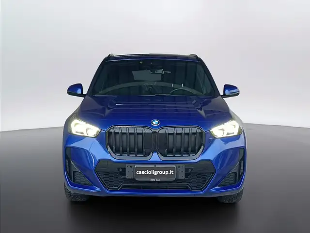 BMW X1 view 2