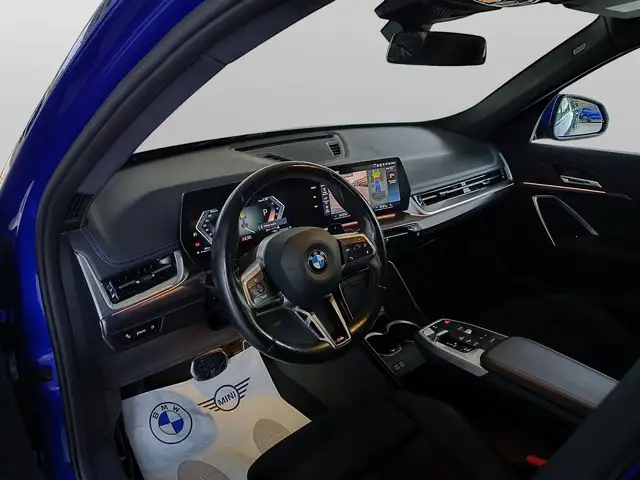 BMW X1 view 7