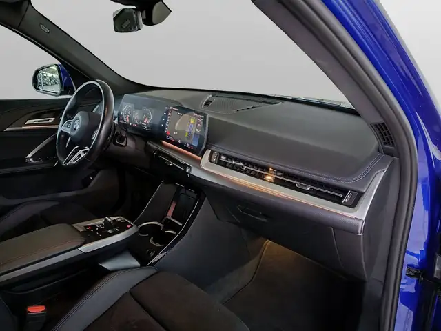 BMW X1 view 10
