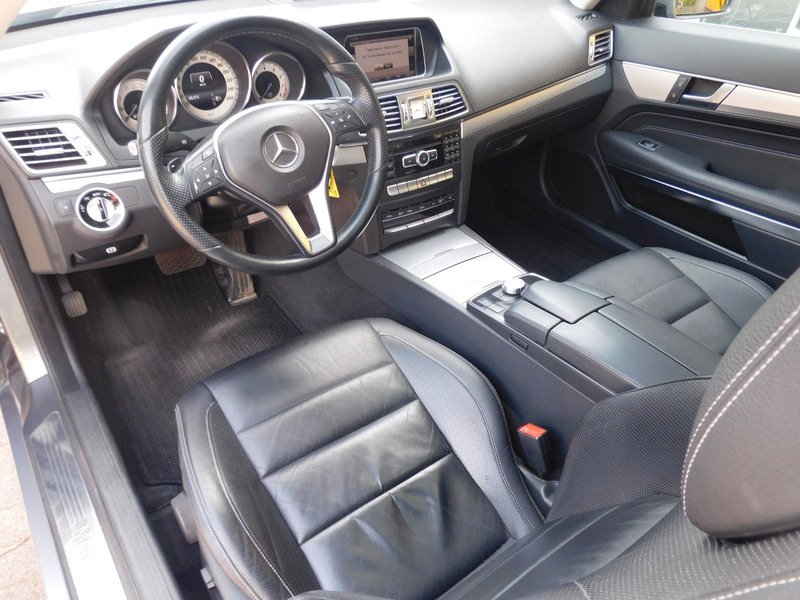 Mercedes-Benz E 200 Coupé E 200 Automatik+Leder+Navi — photo 9