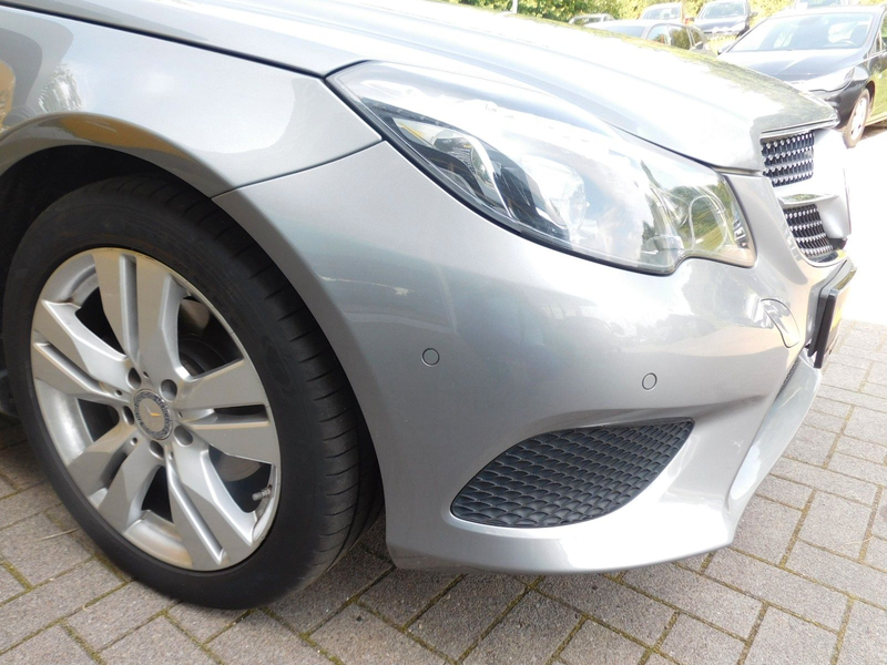 Mercedes-Benz E 200 Coupé E 200 Automatik+Leder+Navi — photo 14