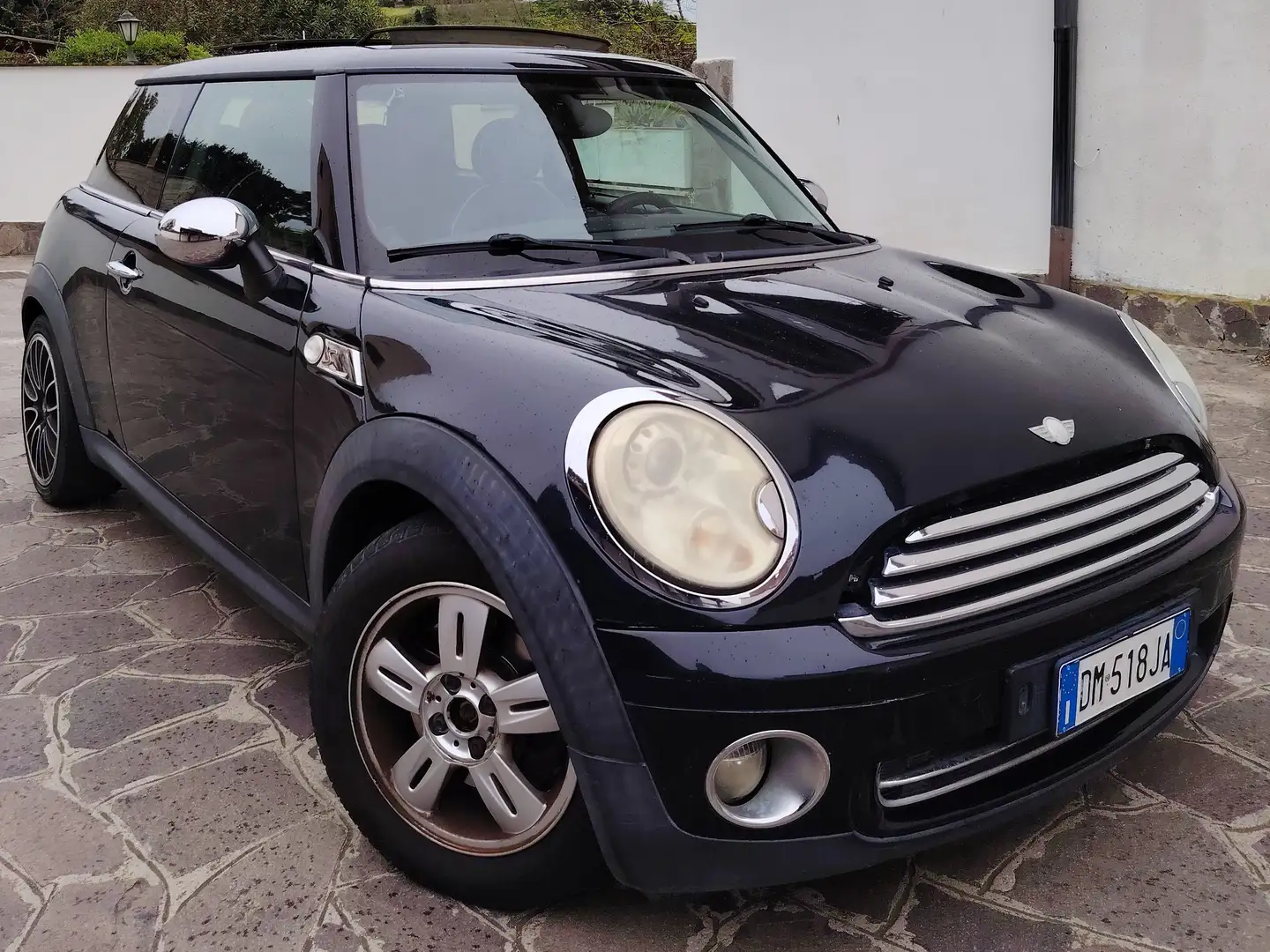 MINI One Mini+III+R56+2007+Hatchback+1.4+Chili Nero - 1